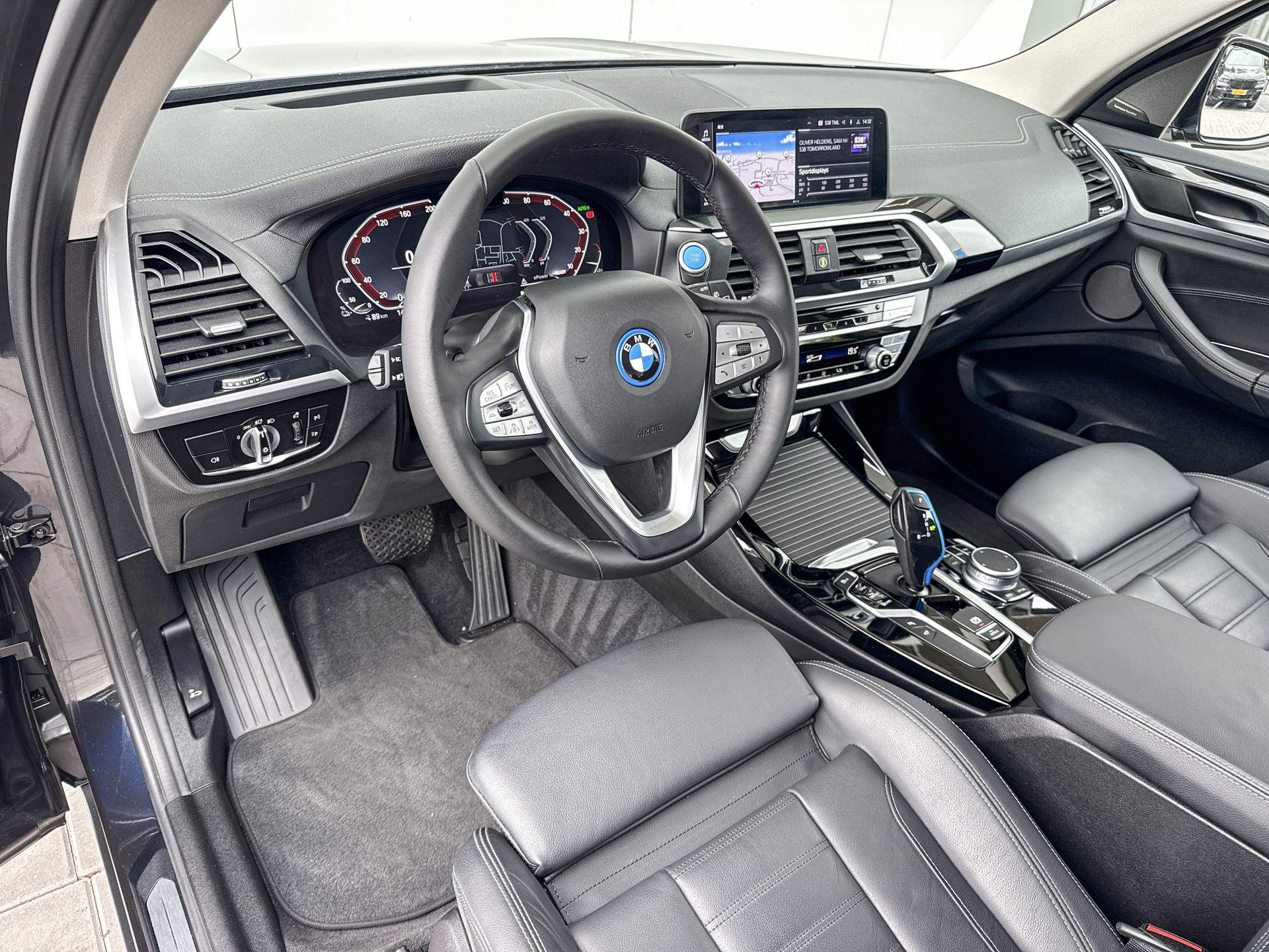 BMW iX3