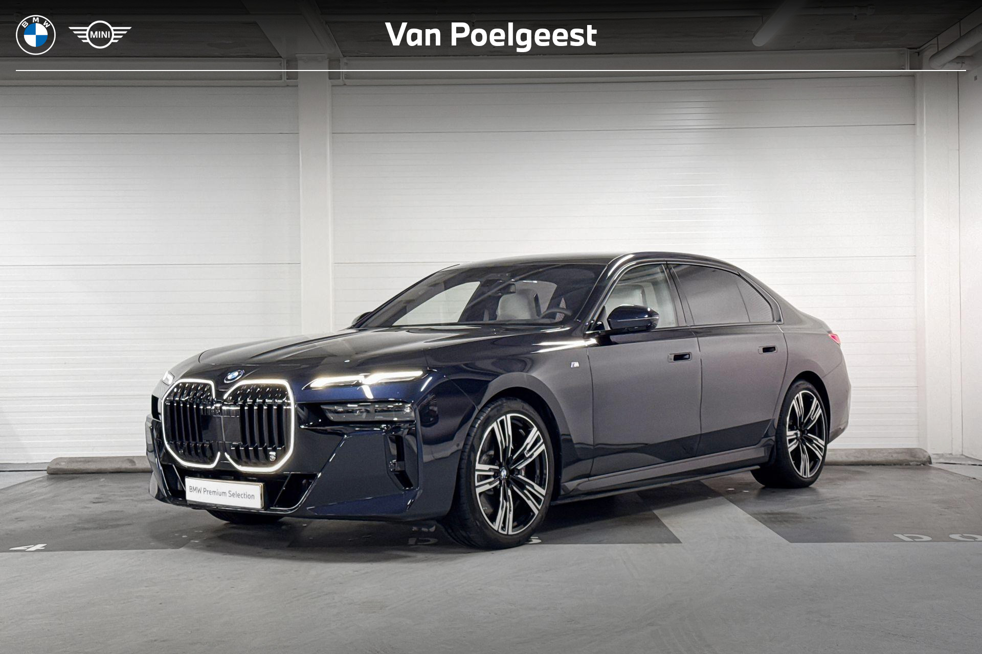 BMW i7