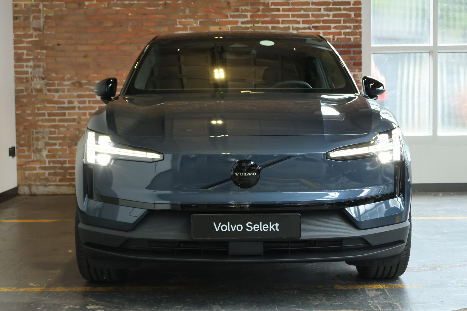 Volvo EX30