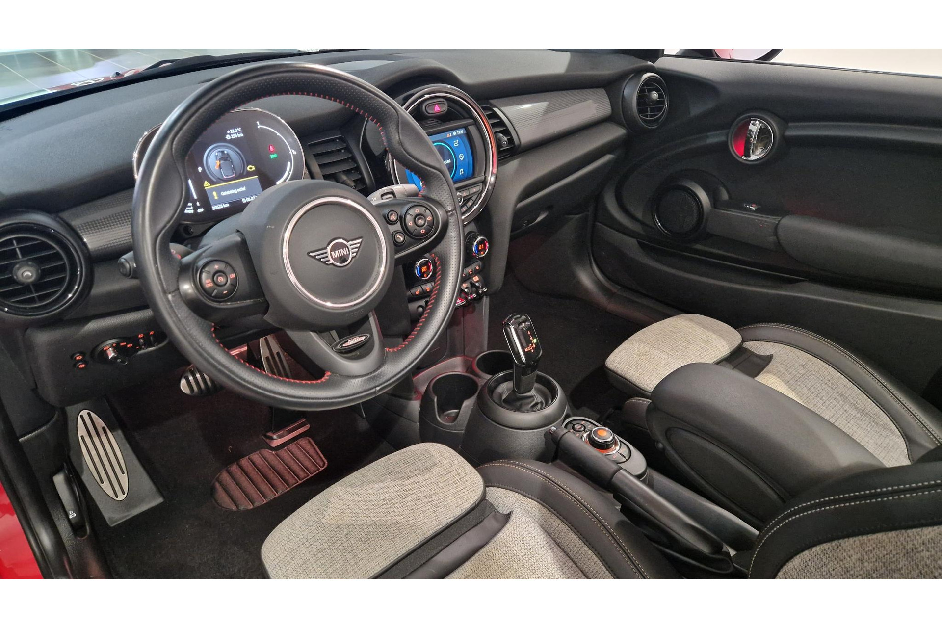MINI Cabrio