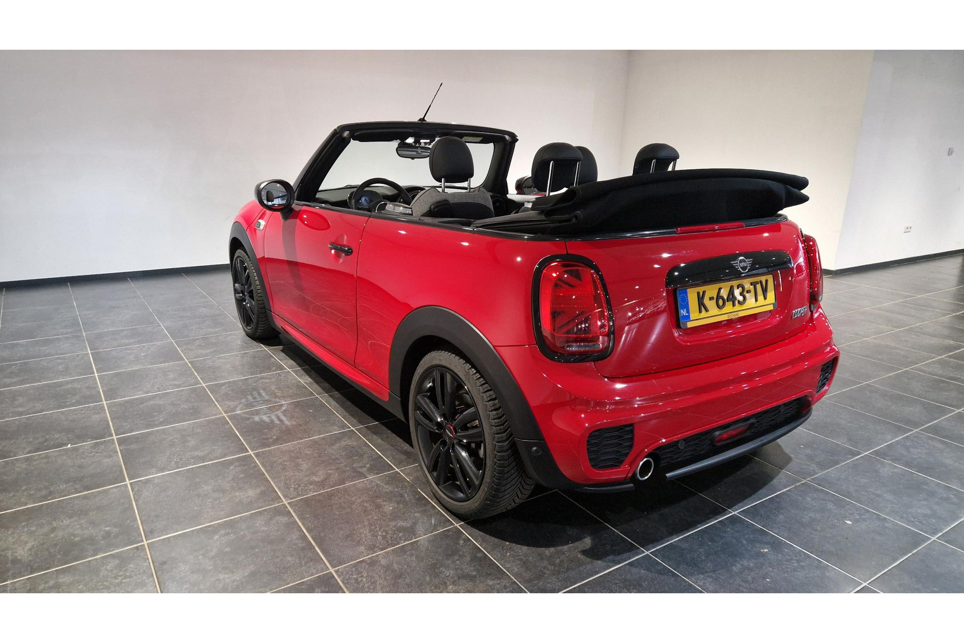 MINI Cabrio