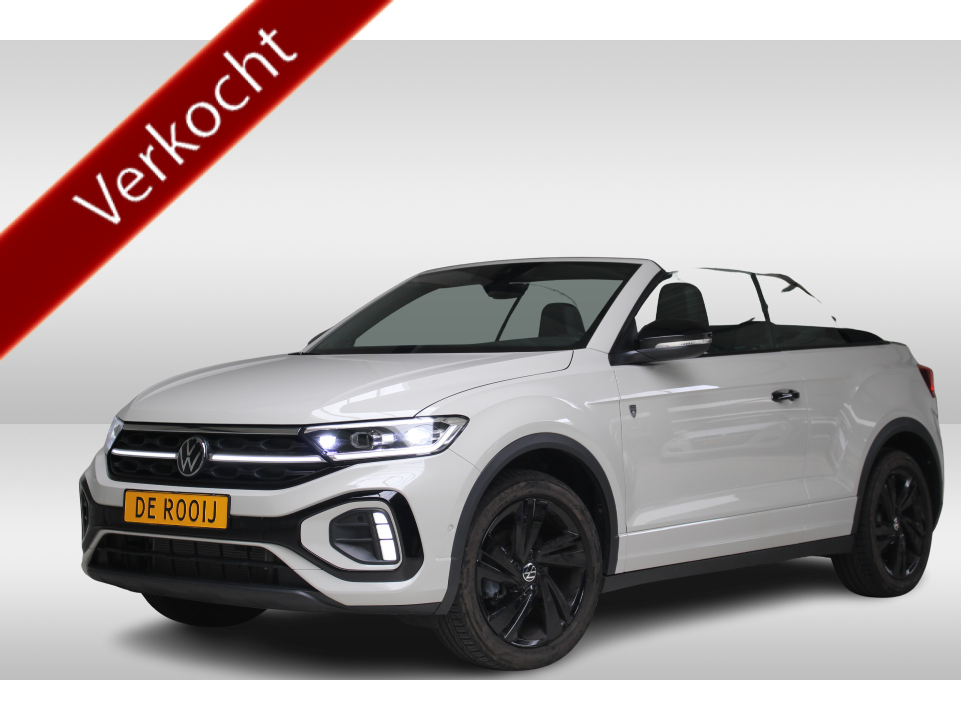Volkswagen T-Roc Cabrio 1.5 TSI R-Line Karmann Blackstyle Leder | IQ-Light | Navigatie | Dodehoekassistent | Parkeercamera