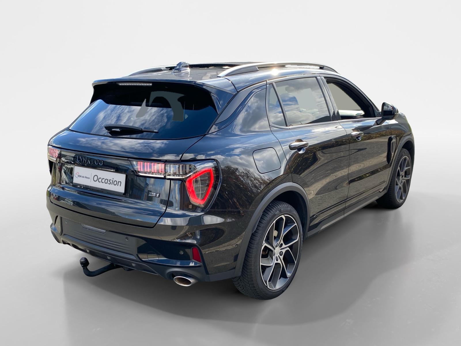Lynk & Co 01