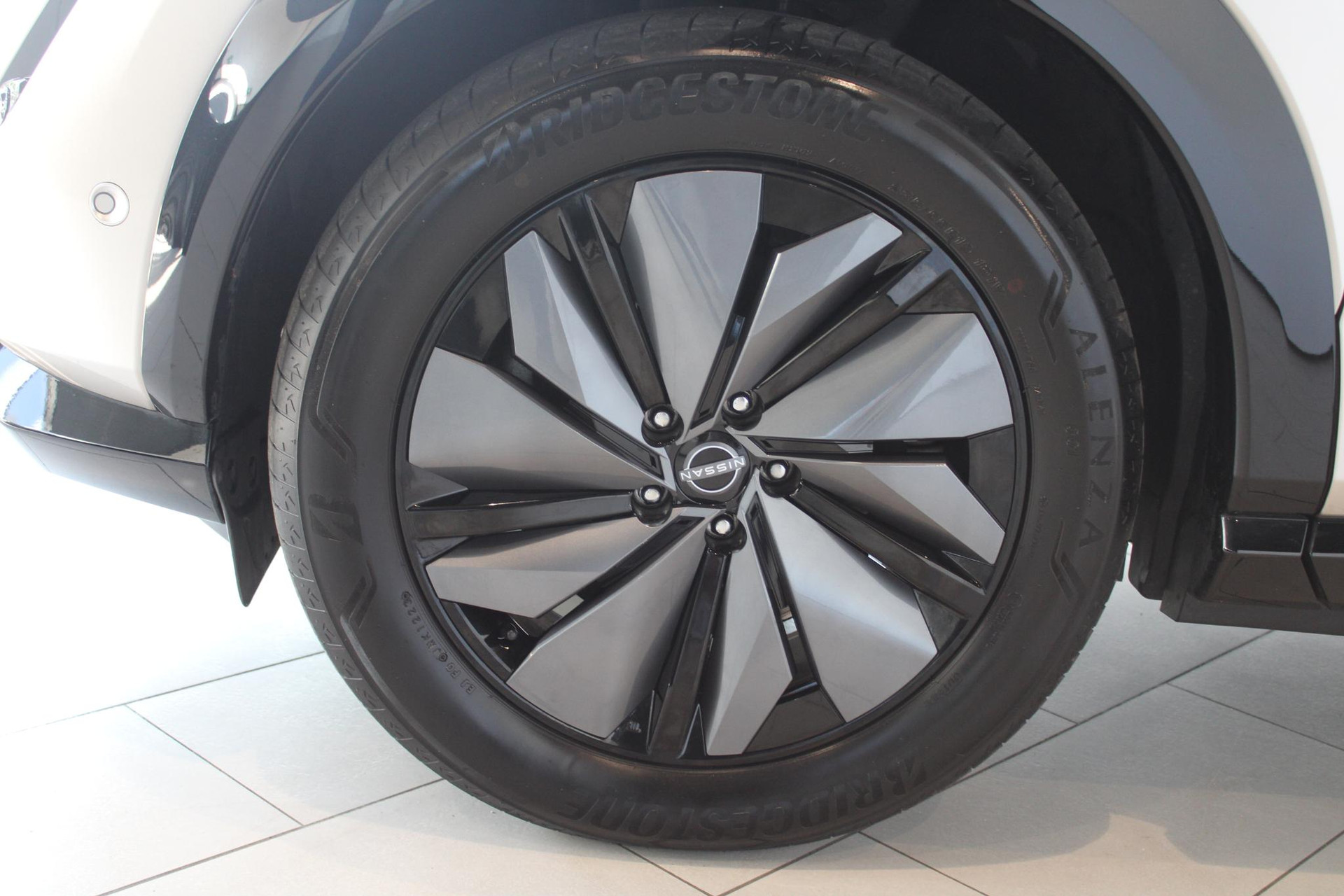 Nissan Ariya