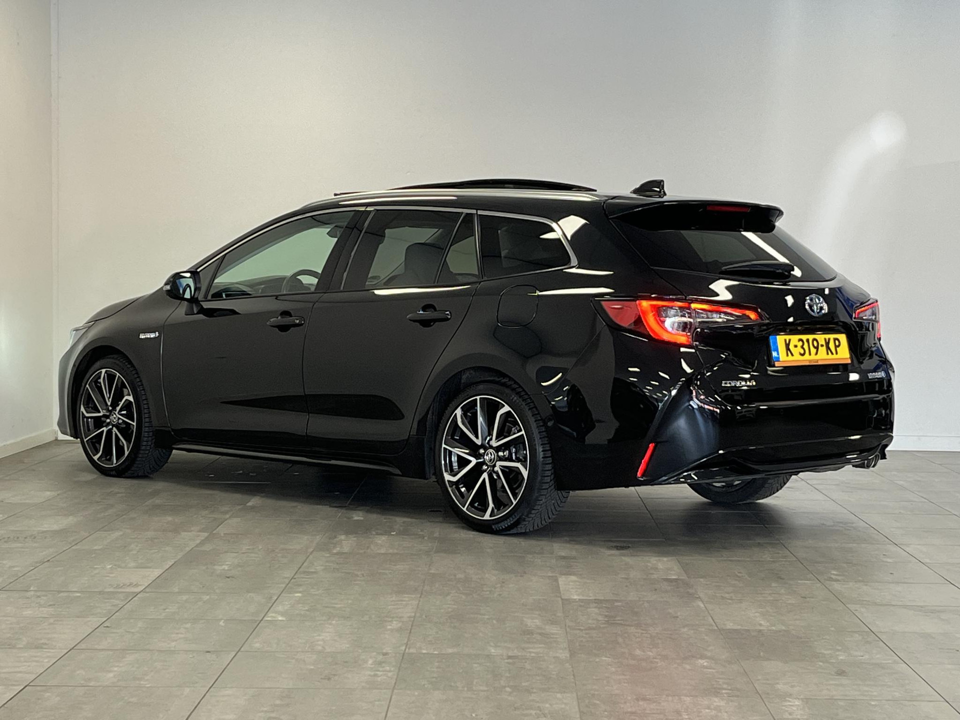 Toyota Corolla Touring Sports