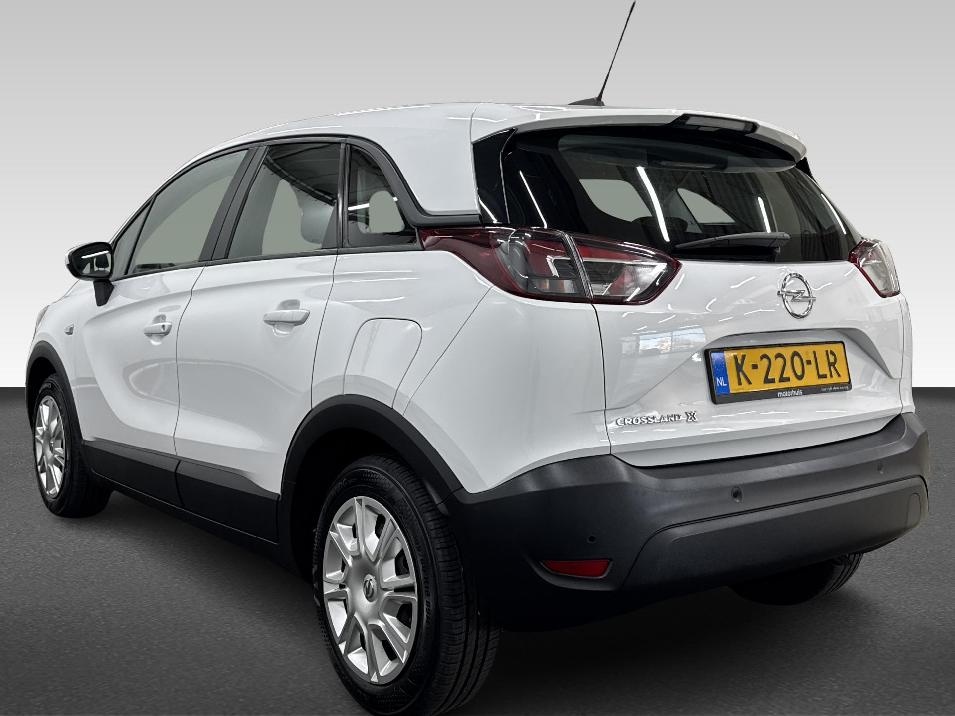 Opel Crossland X