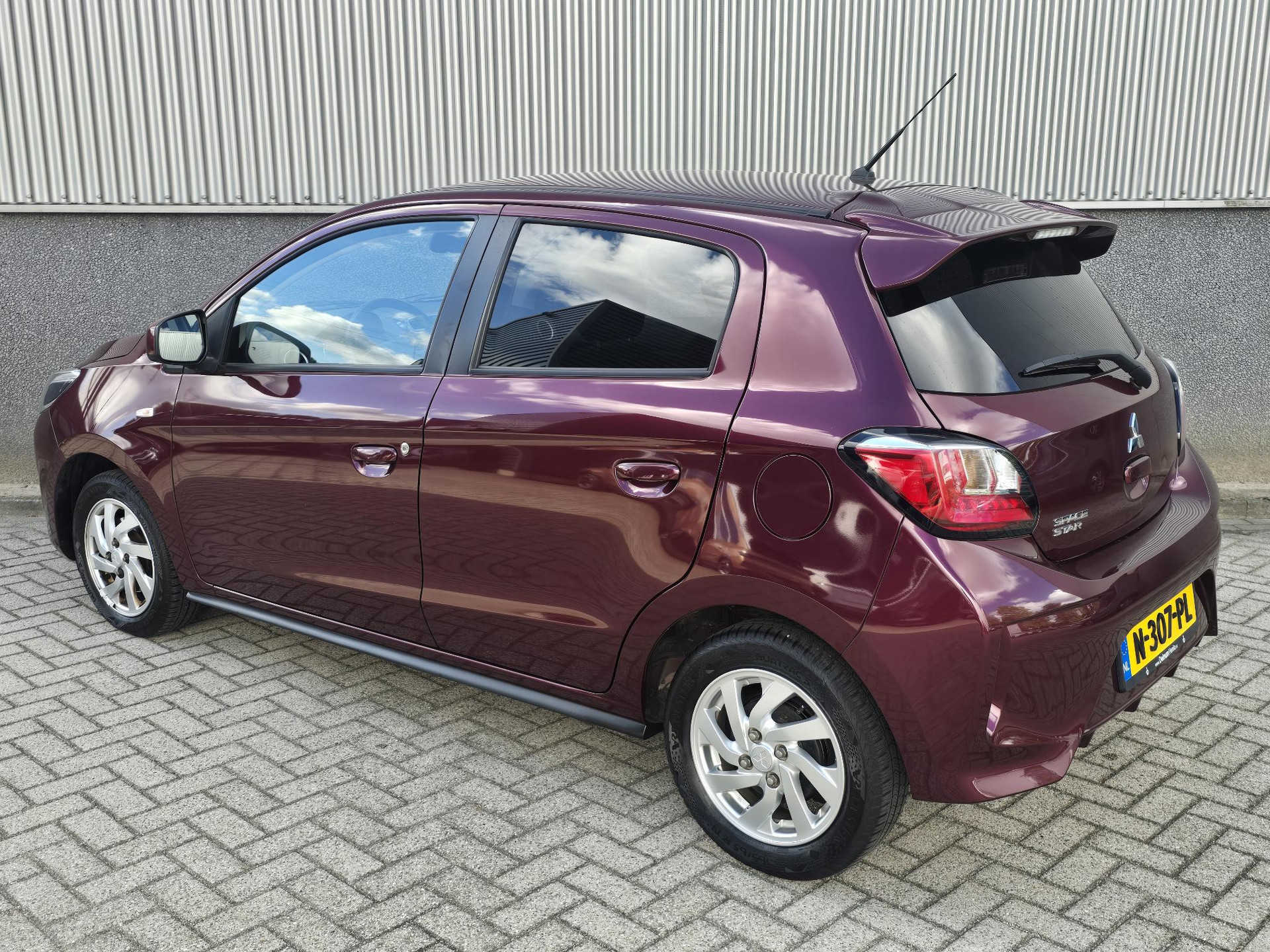 Mitsubishi Space Star