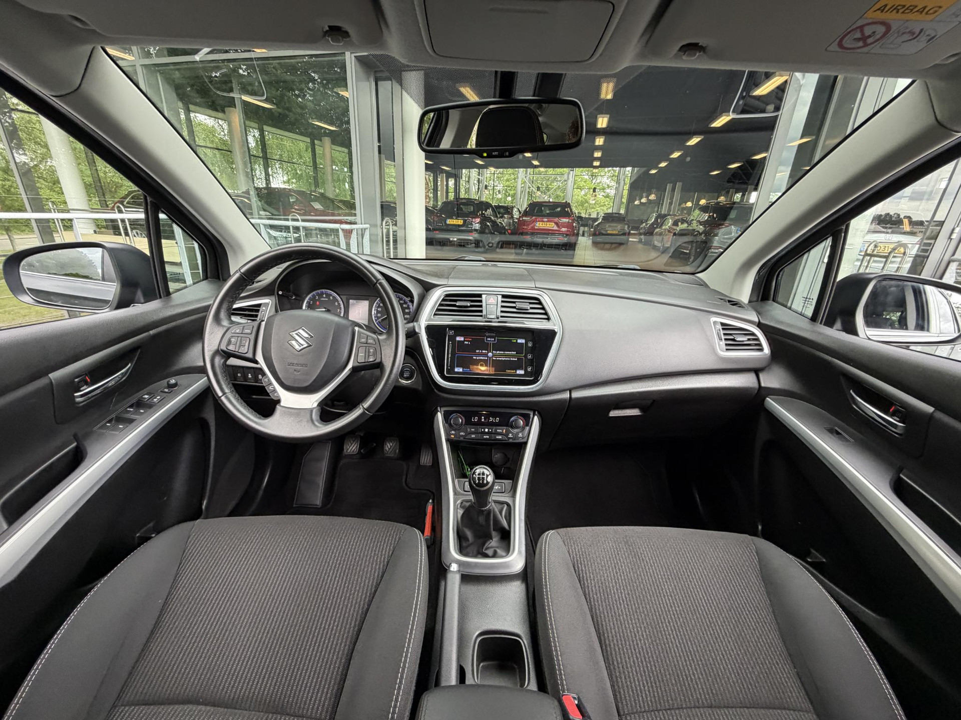 Suzuki S-Cross