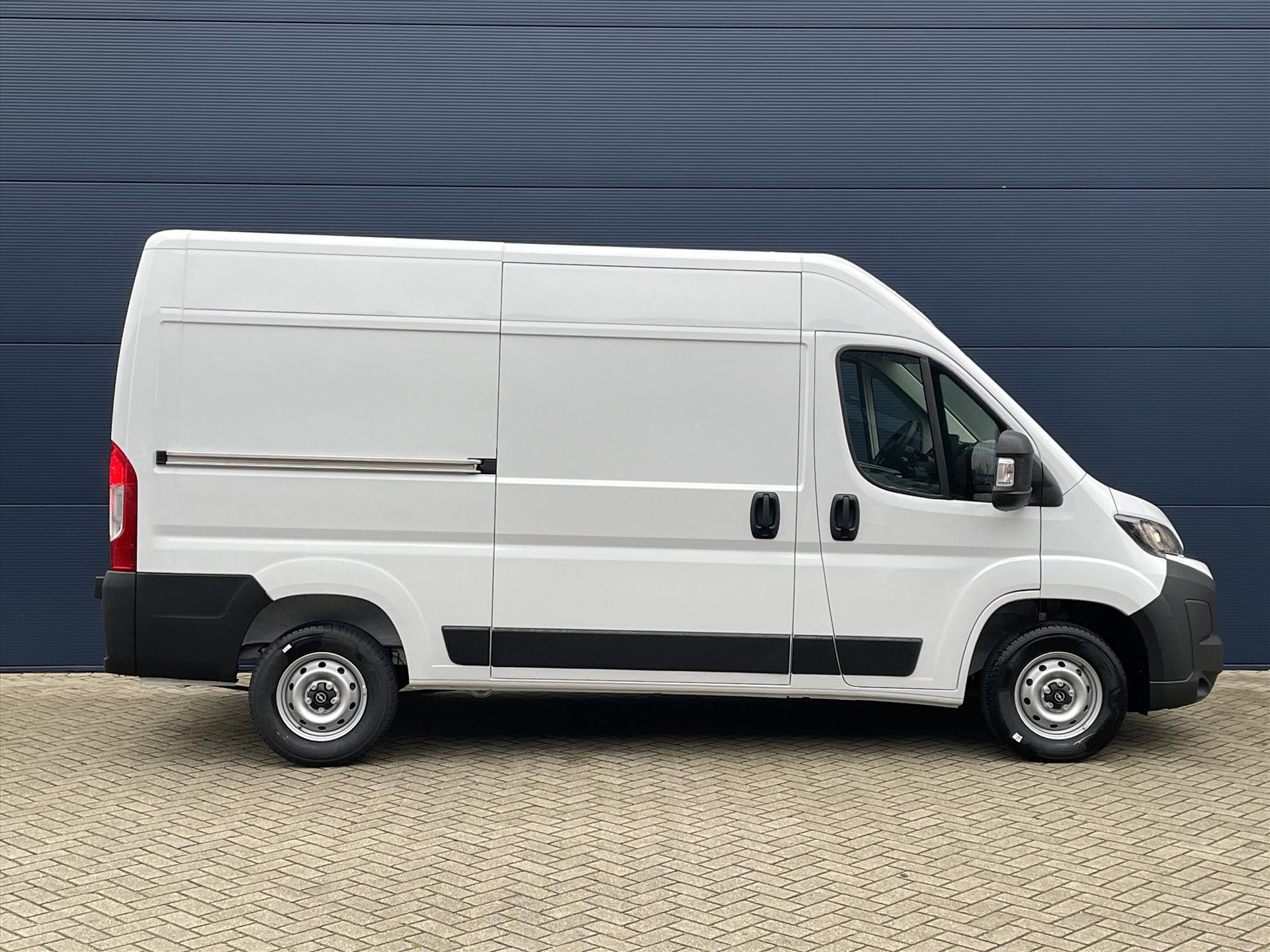 Opel Movano