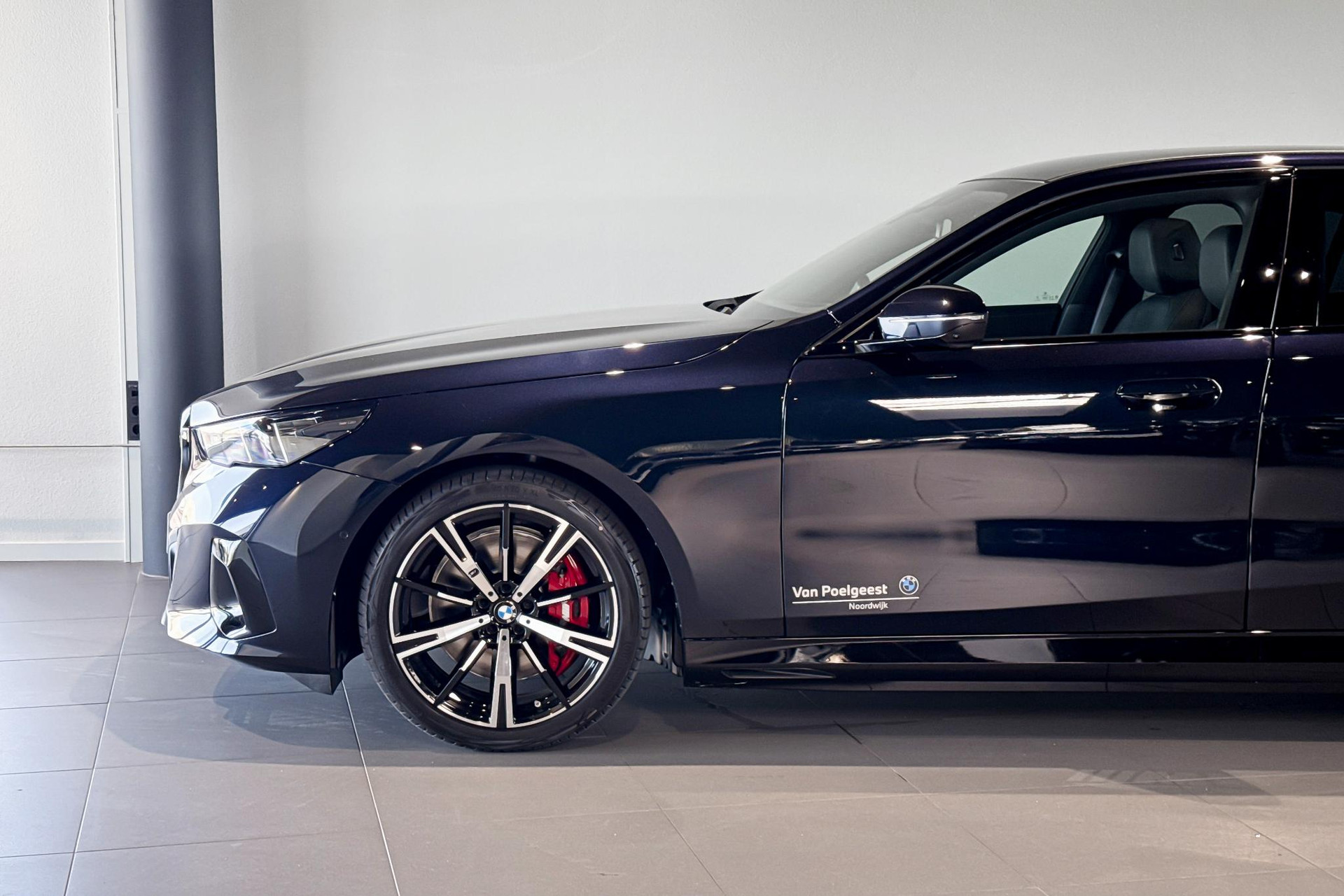 BMW i5