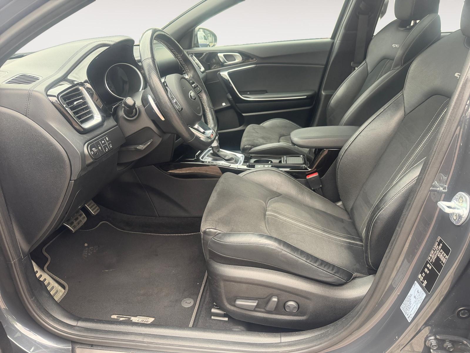 Kia Proceed