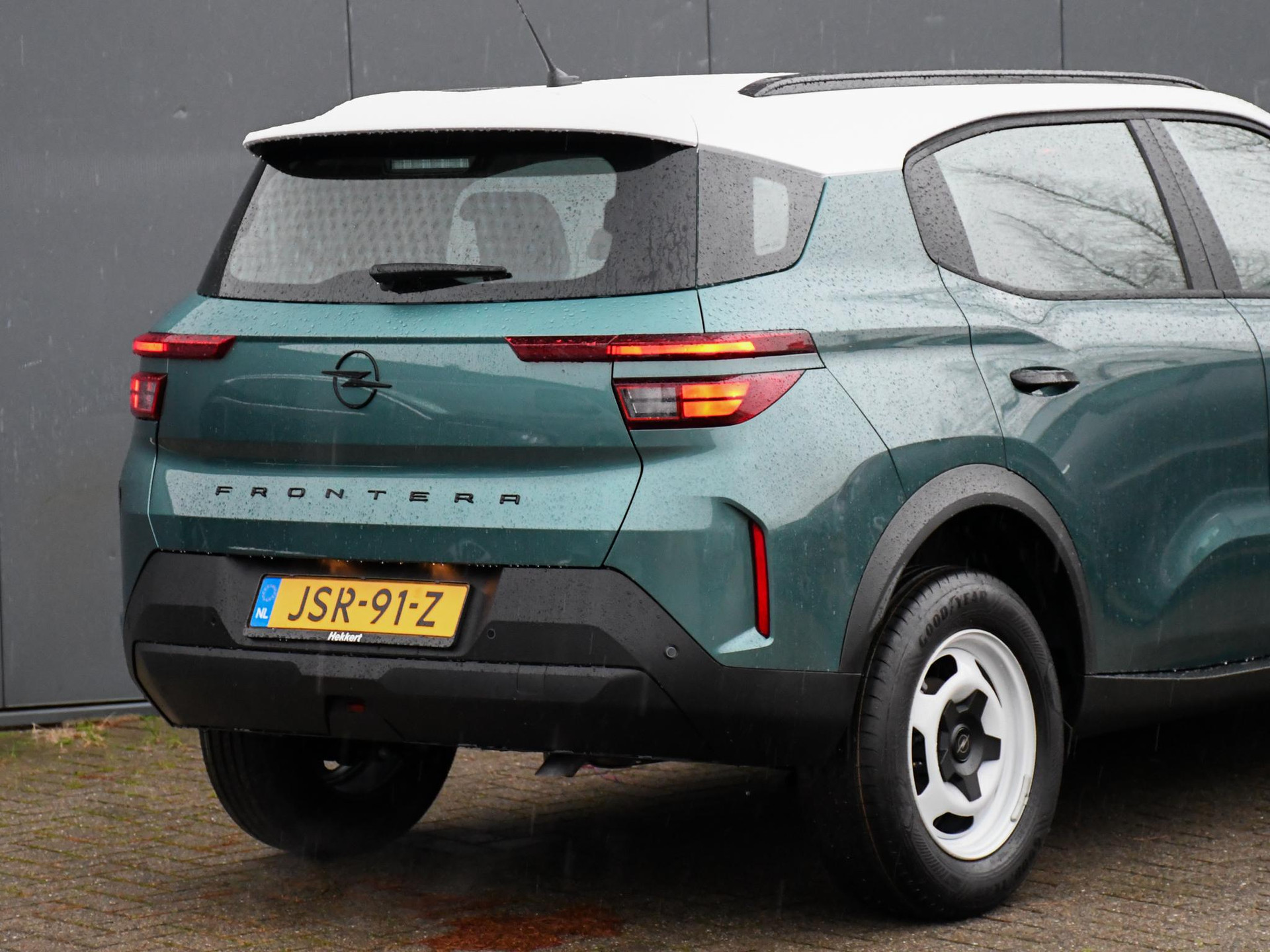 Opel Frontera