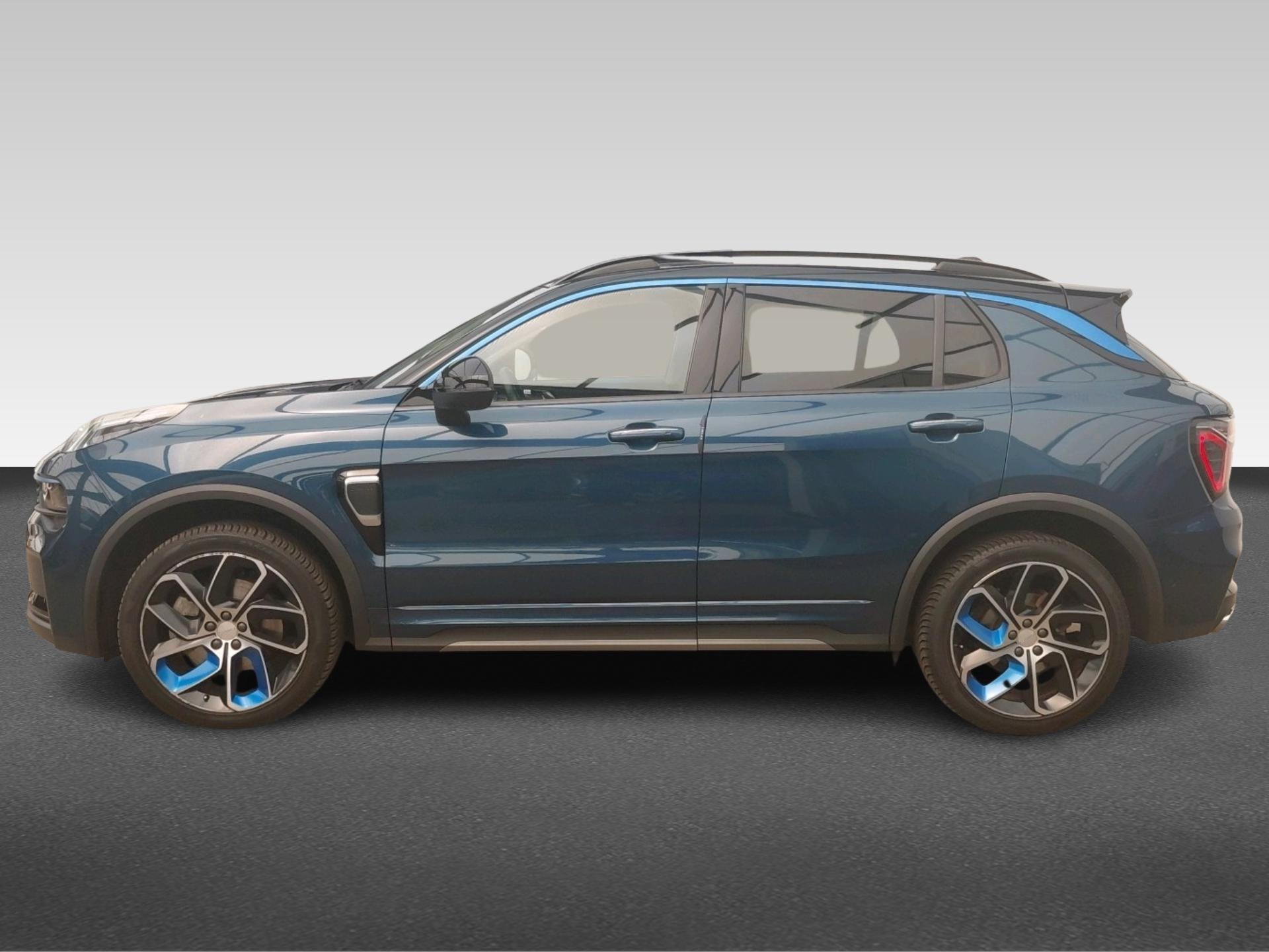Lynk & Co 01