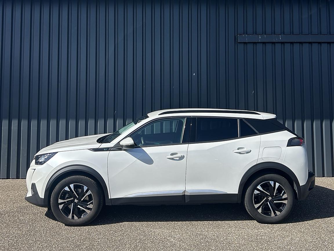 Peugeot e-2008