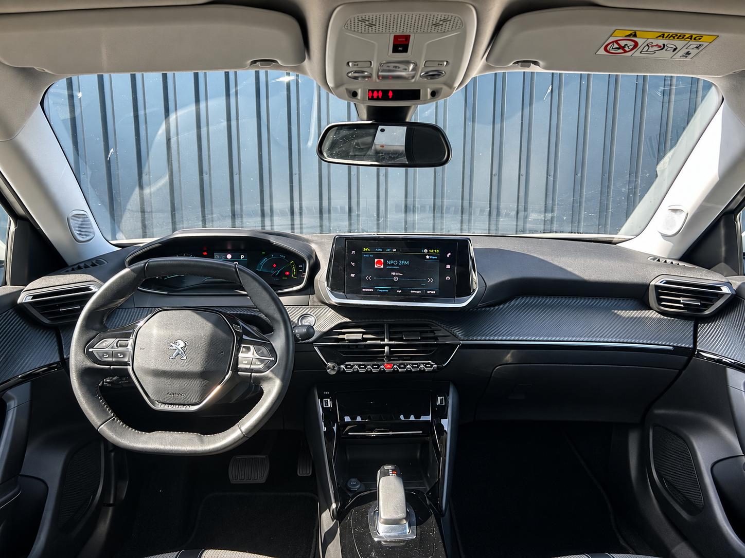 Peugeot e-2008