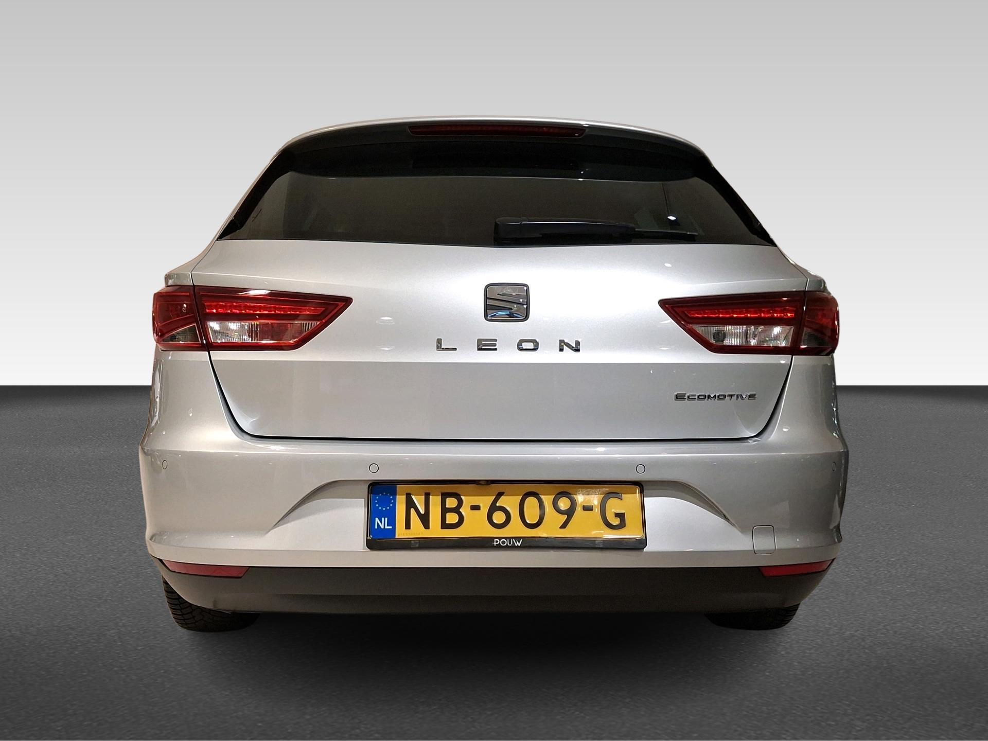 SEAT León