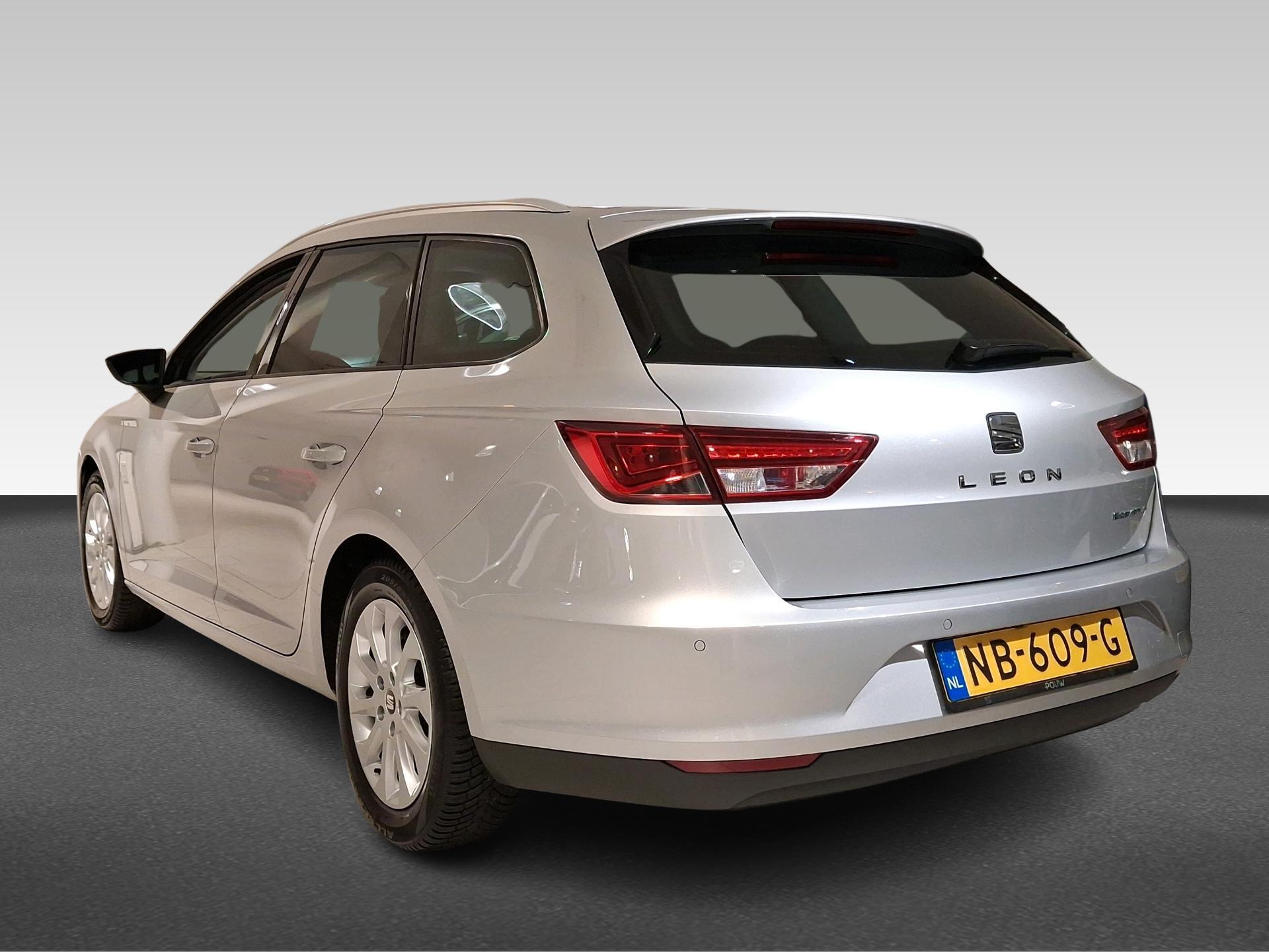 SEAT León