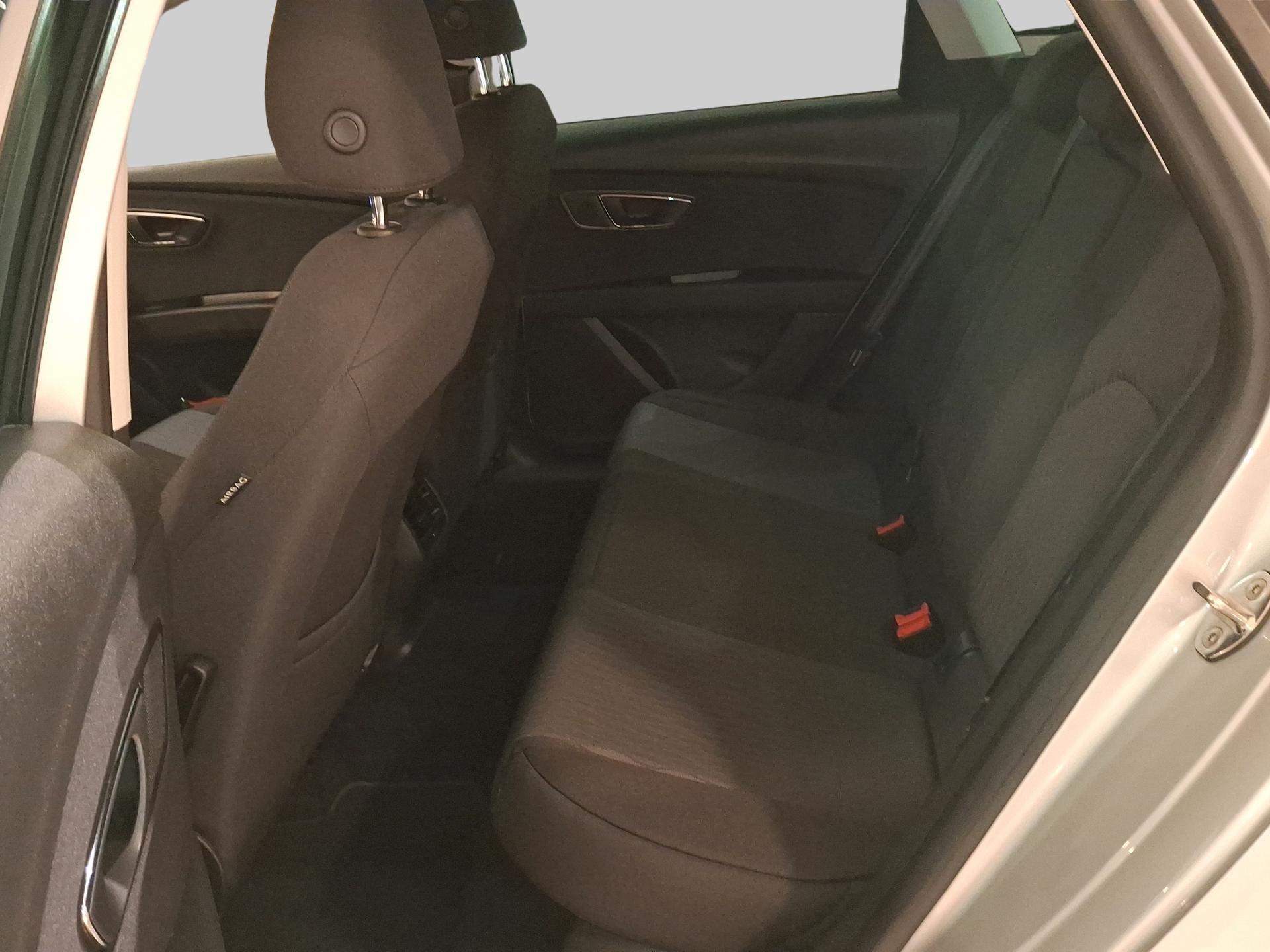 SEAT León