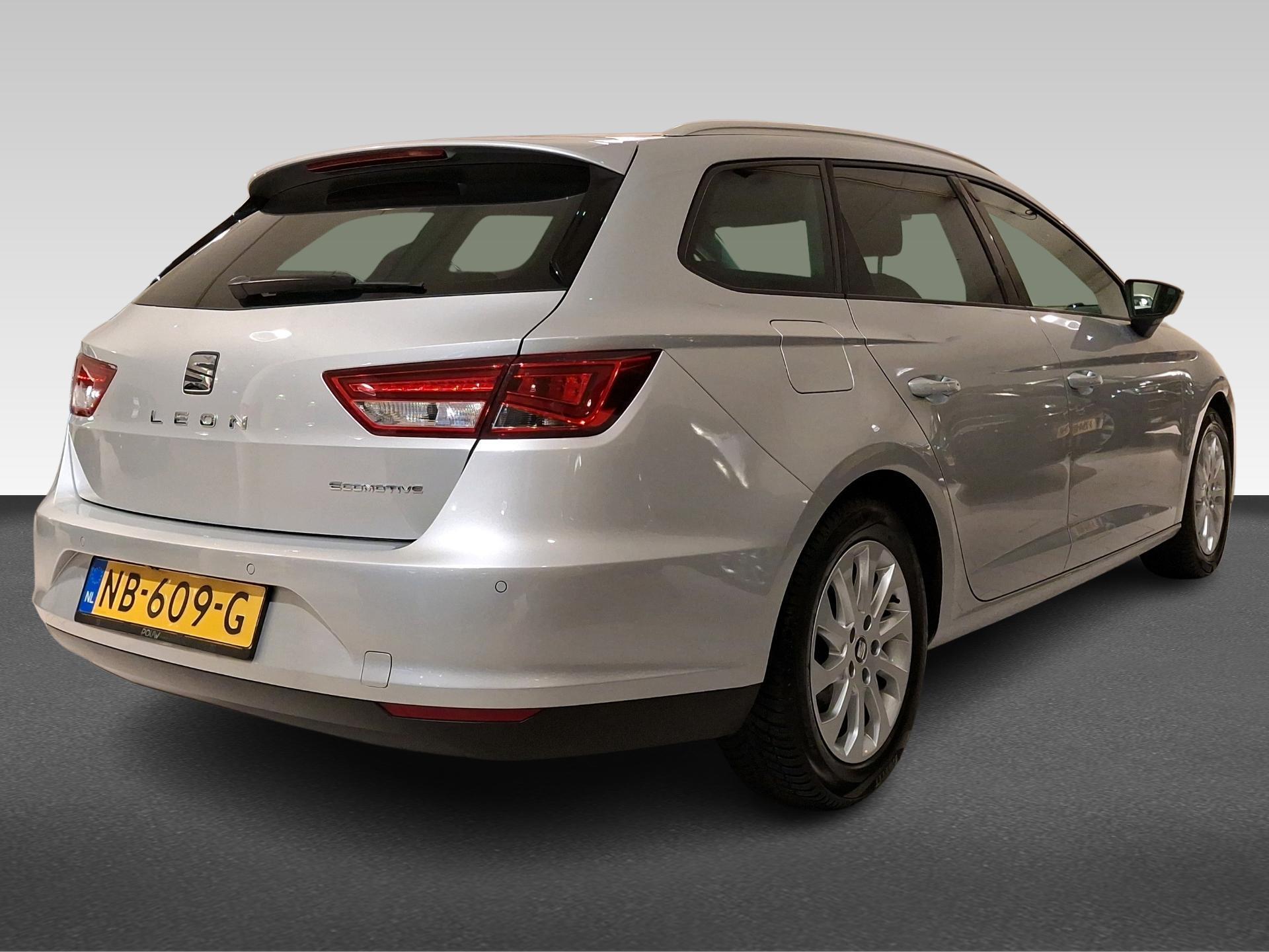 SEAT León