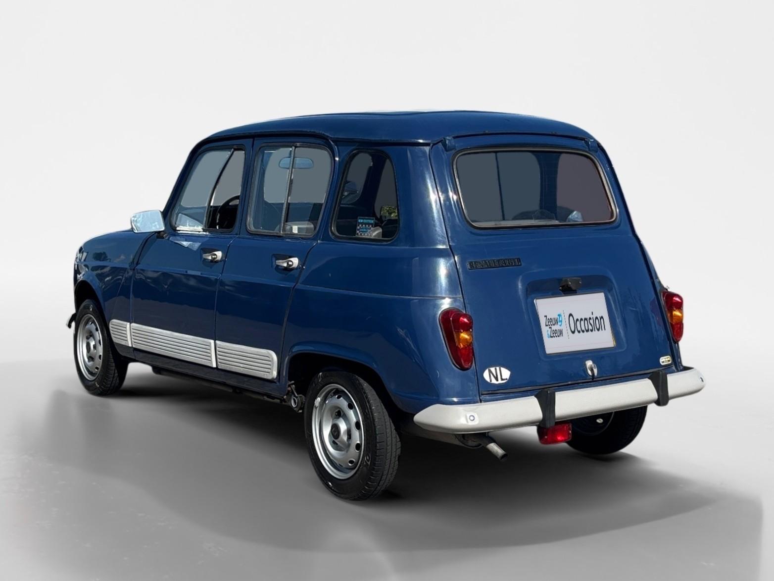 Renault R4