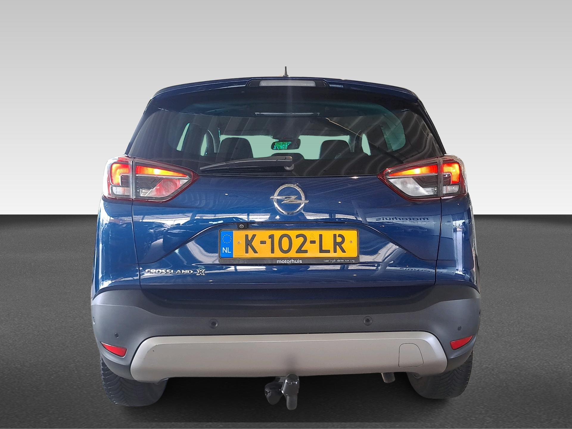 Opel Crossland X