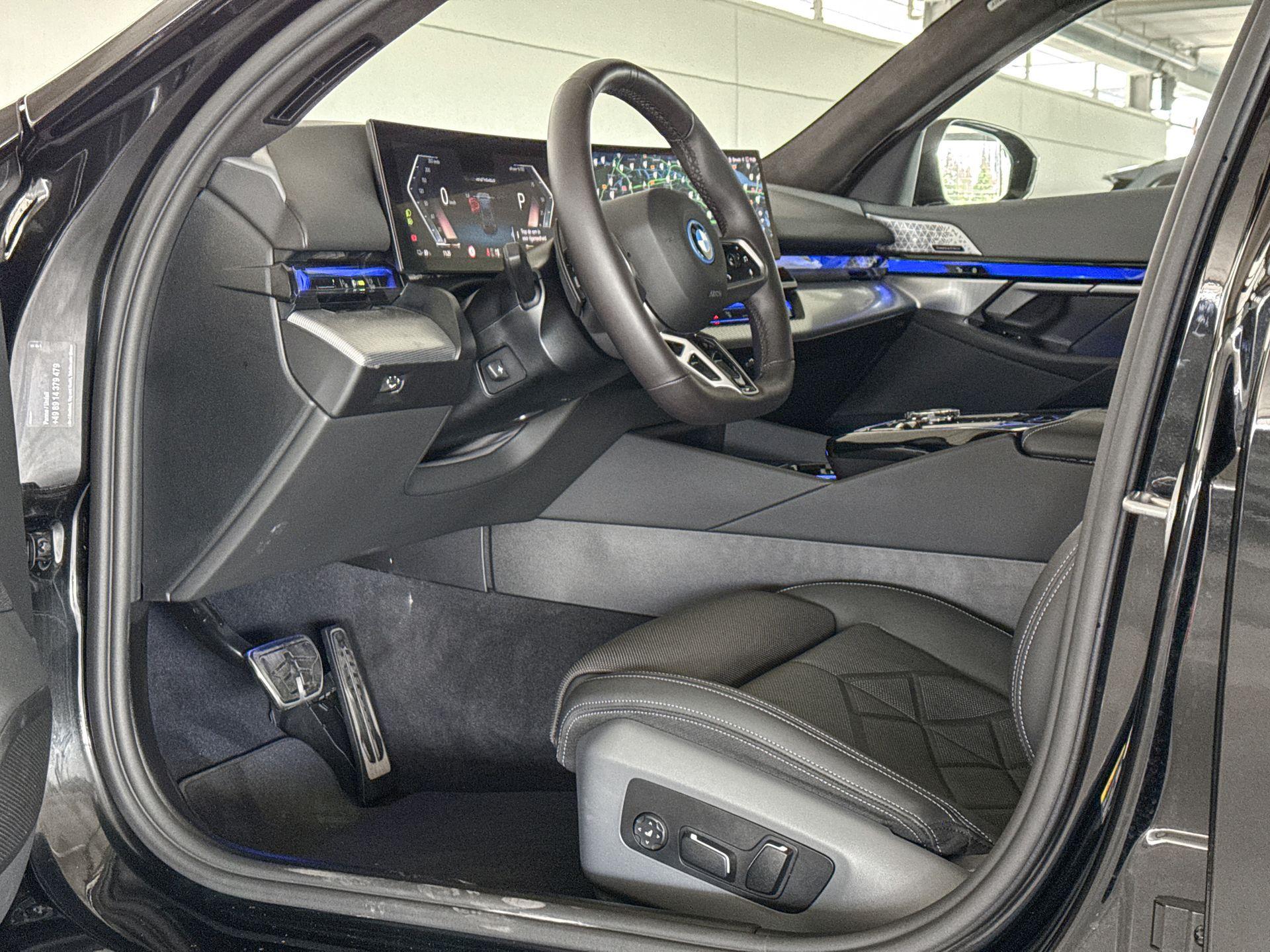 BMW i5
