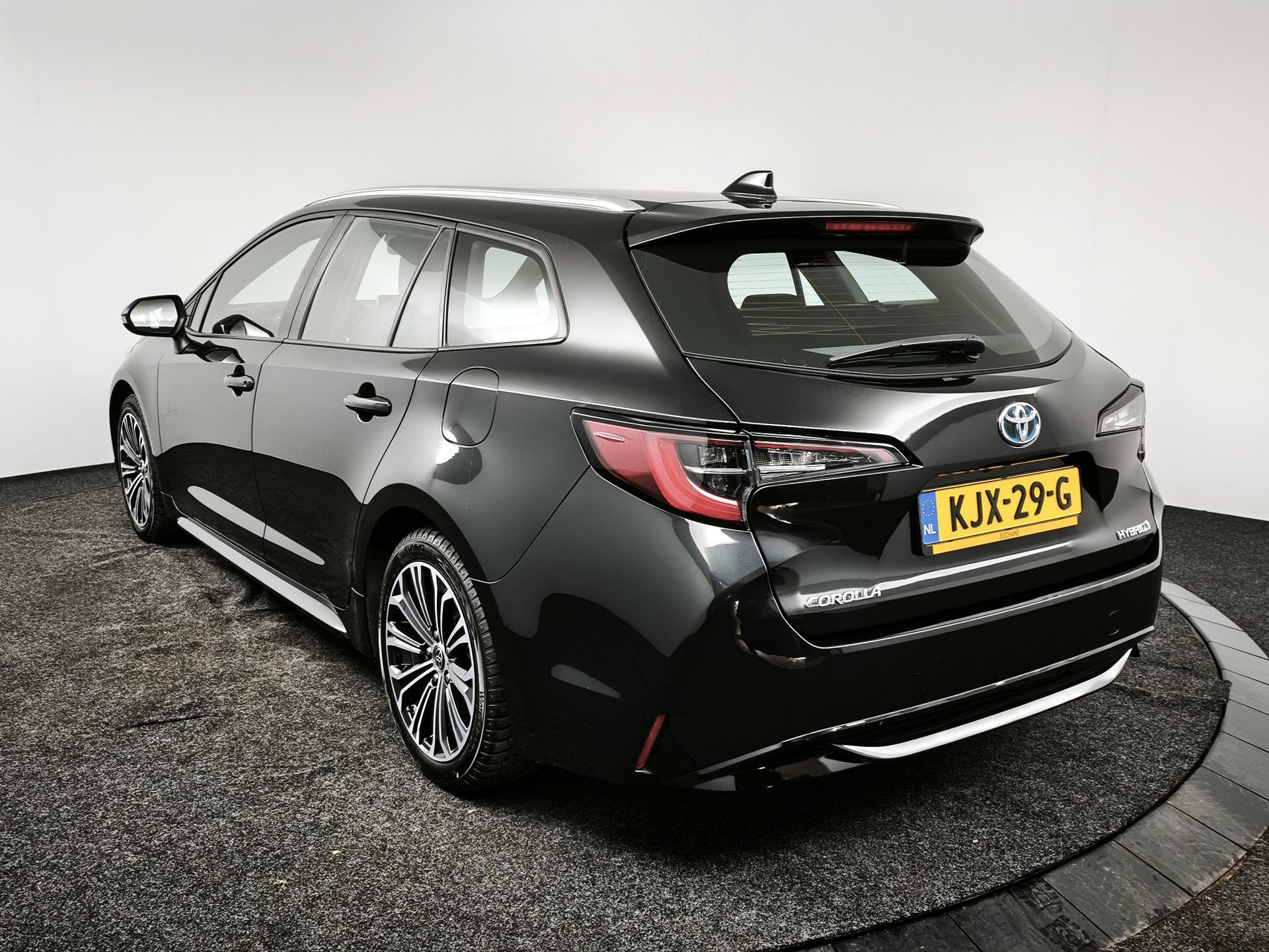 Toyota Corolla Touring Sports