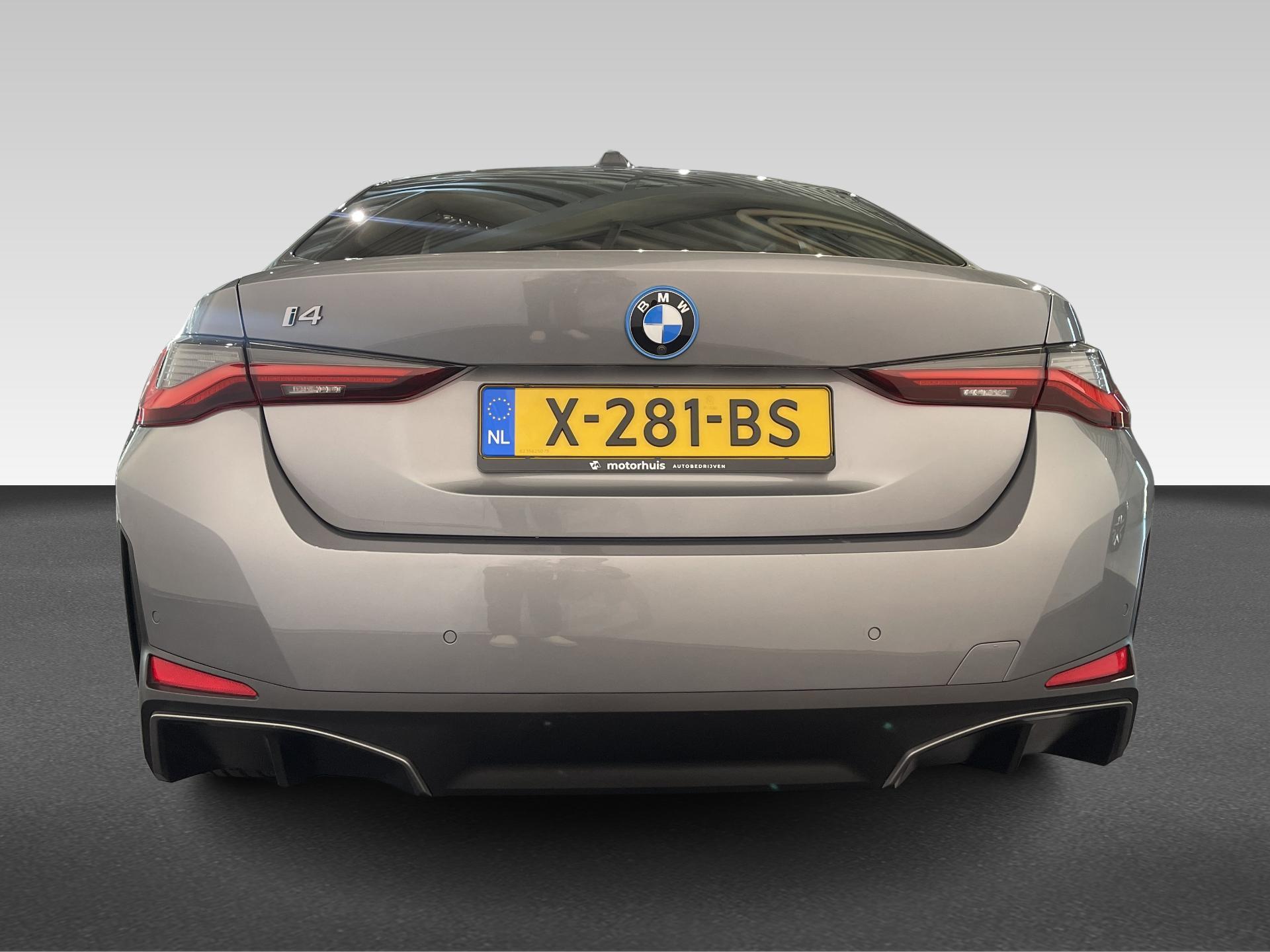 BMW i4