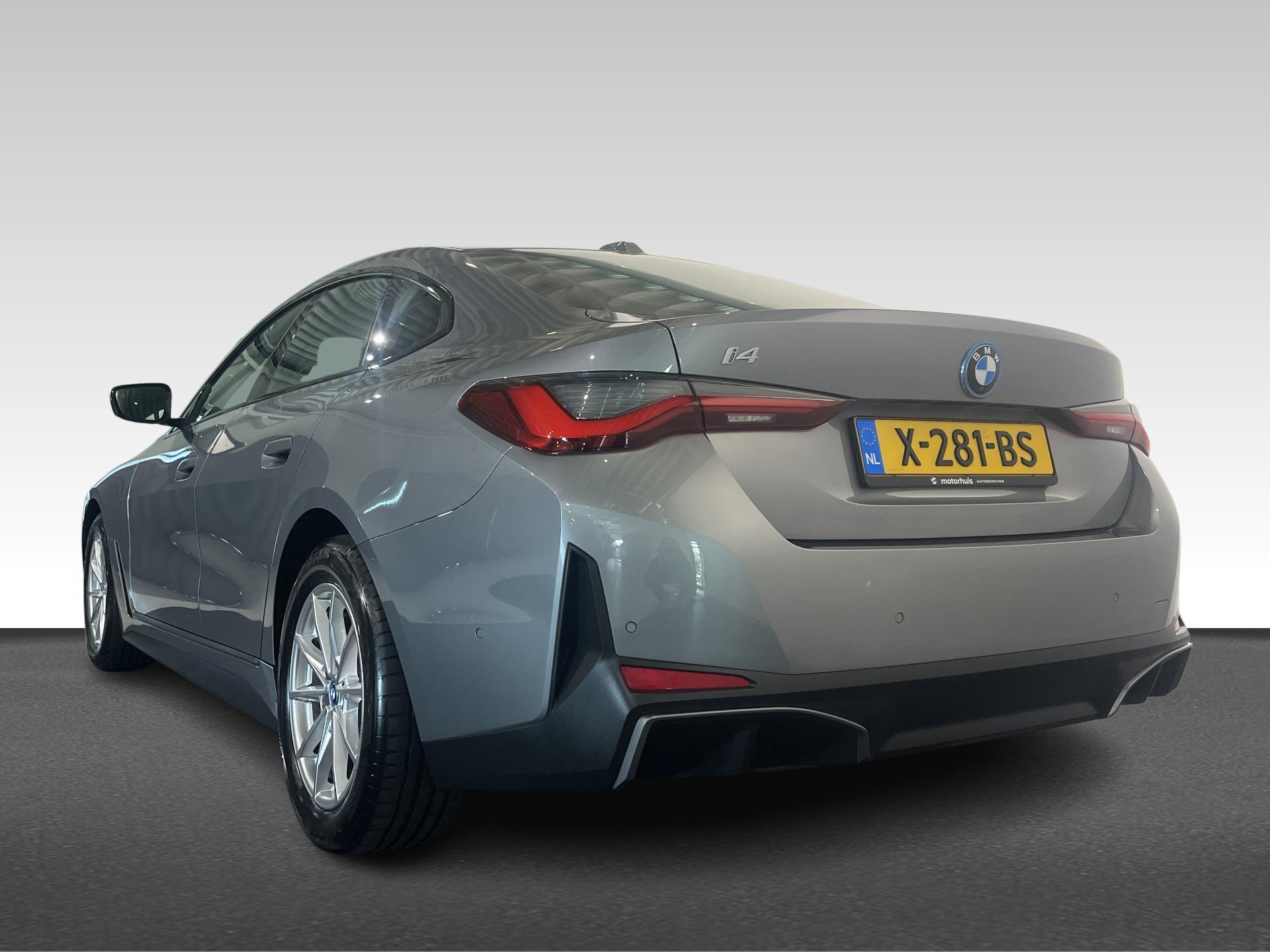 BMW i4