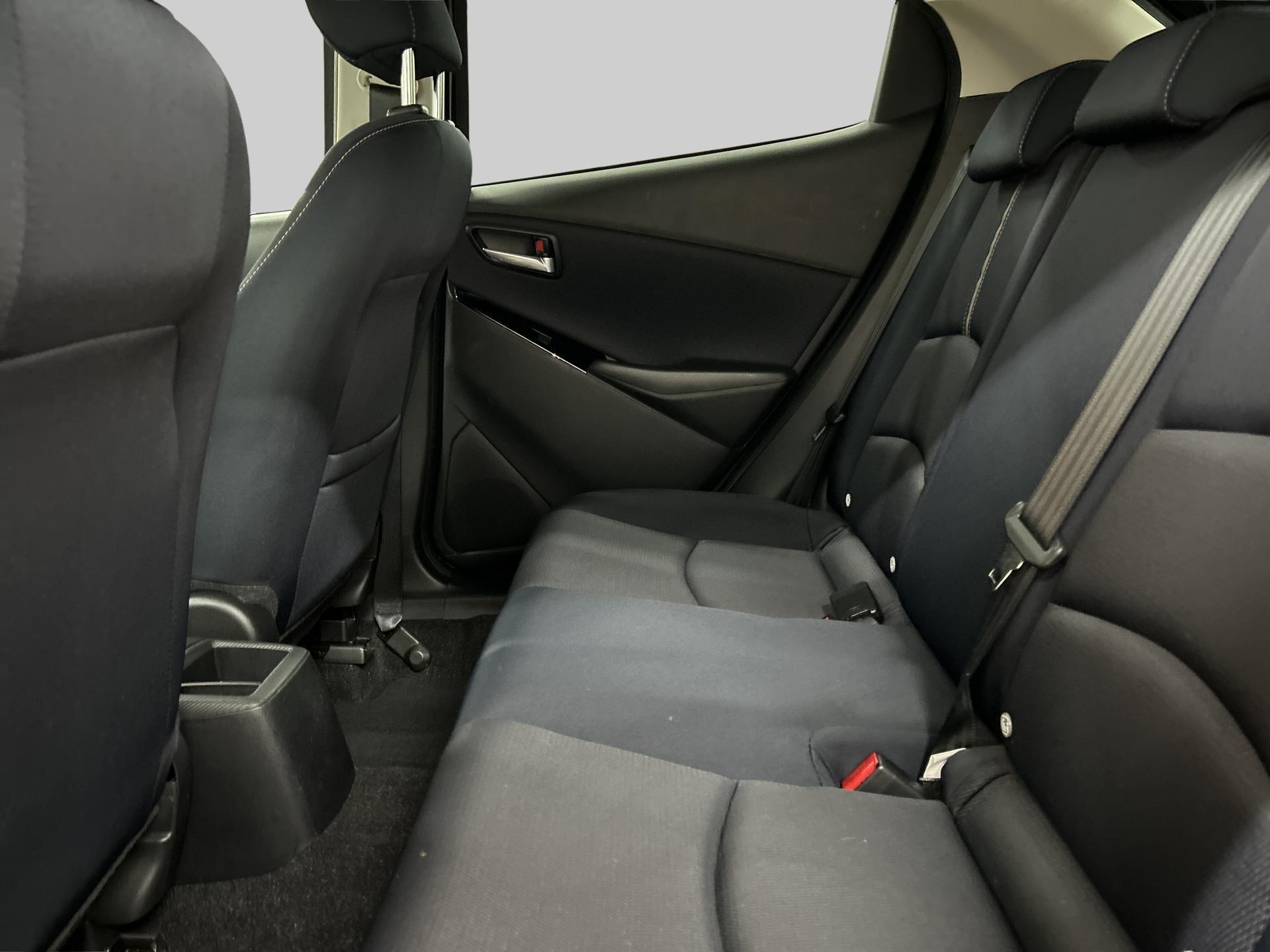 Mazda Mazda2