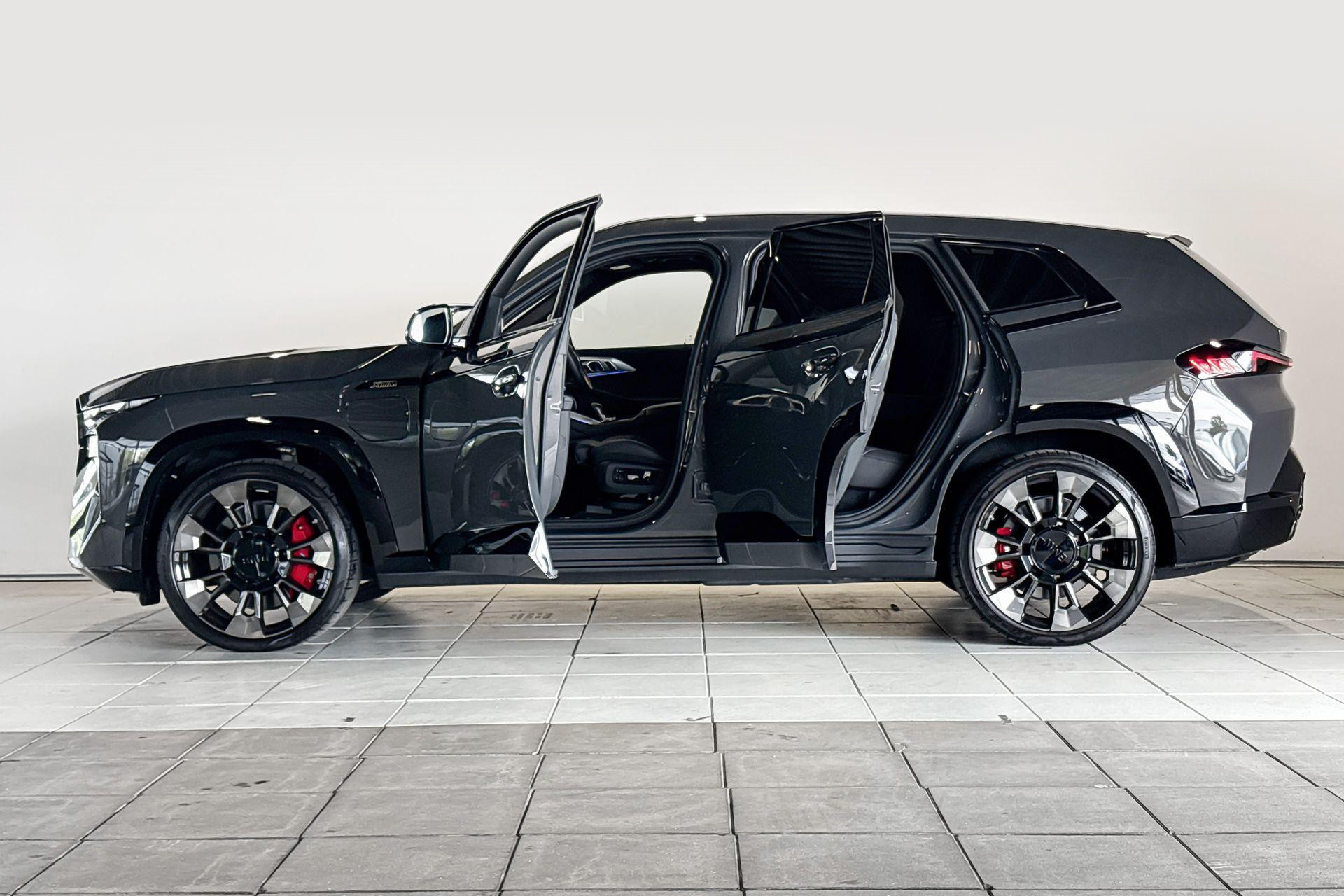 BMW XM