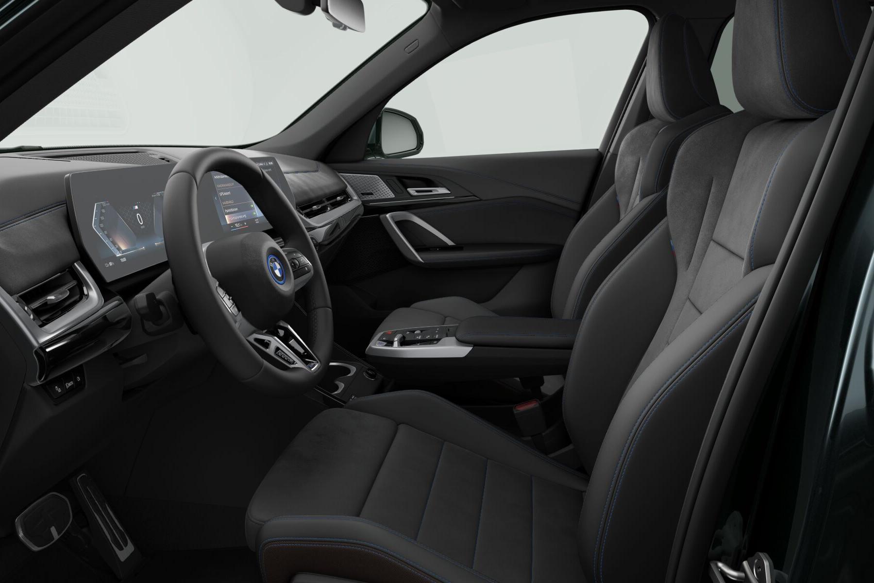 BMW iX1