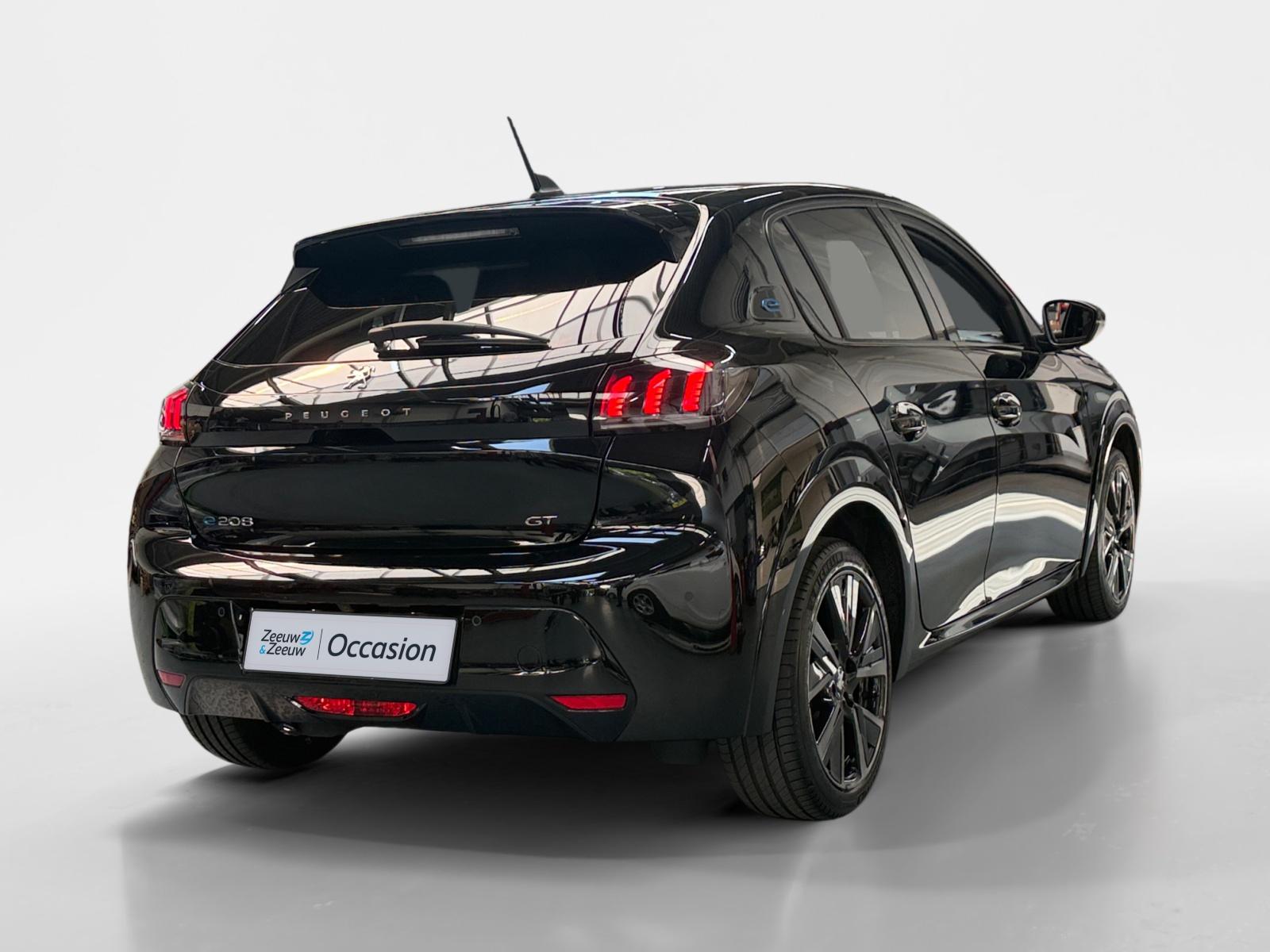 Peugeot e-208
