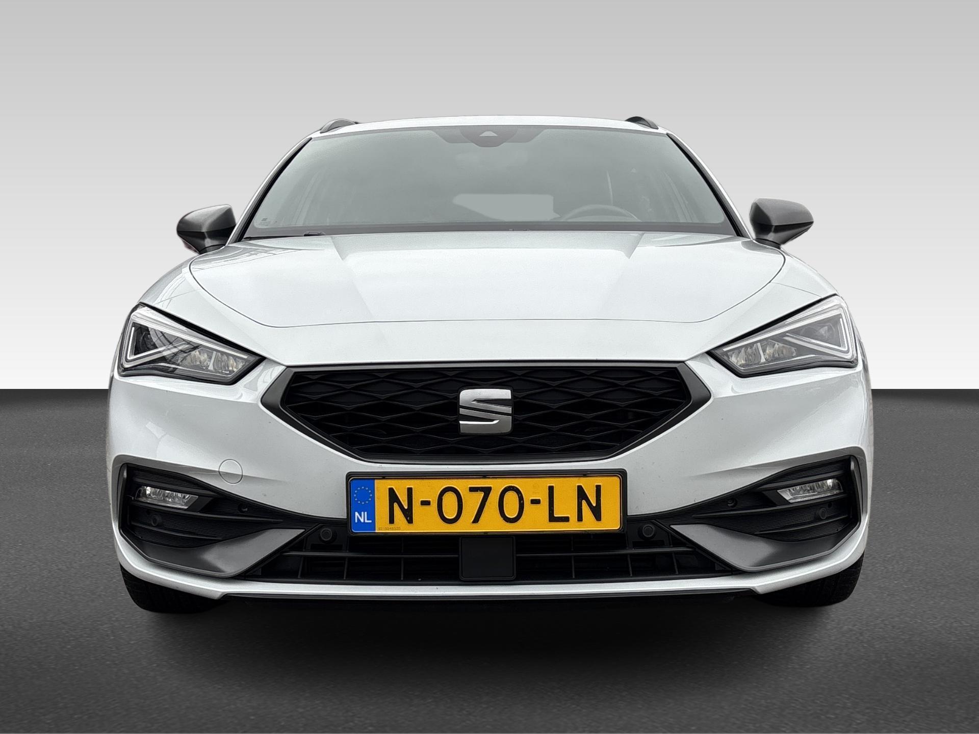 SEAT León