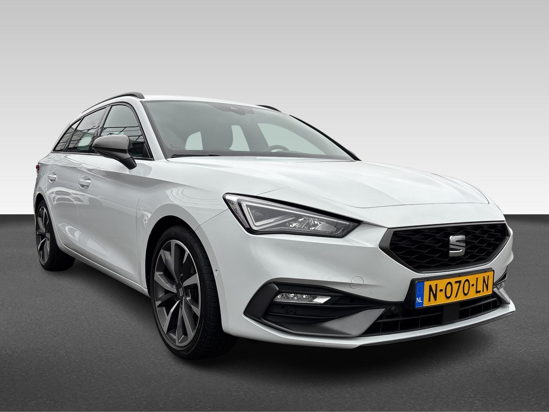 SEAT León