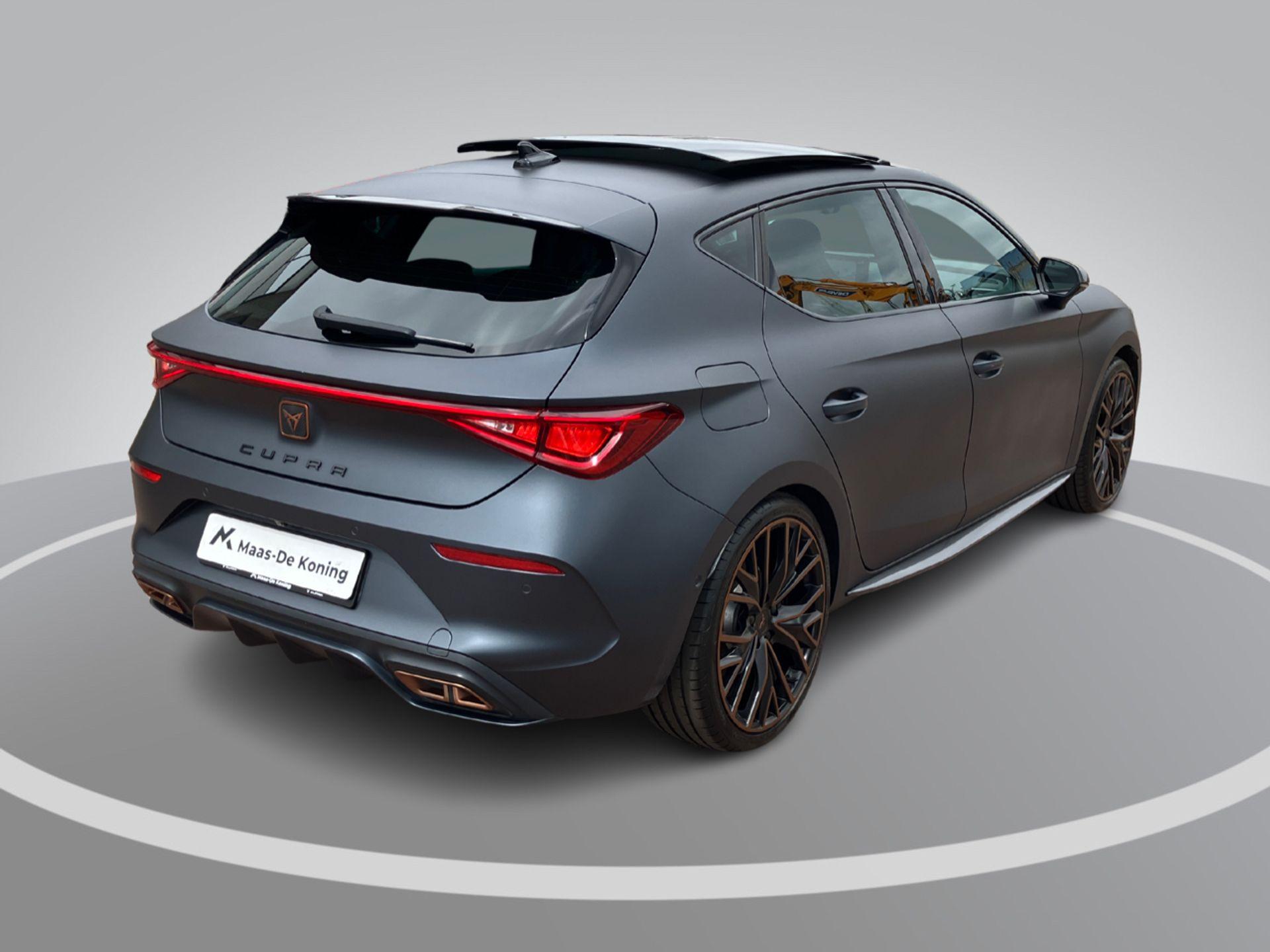 Cupra León