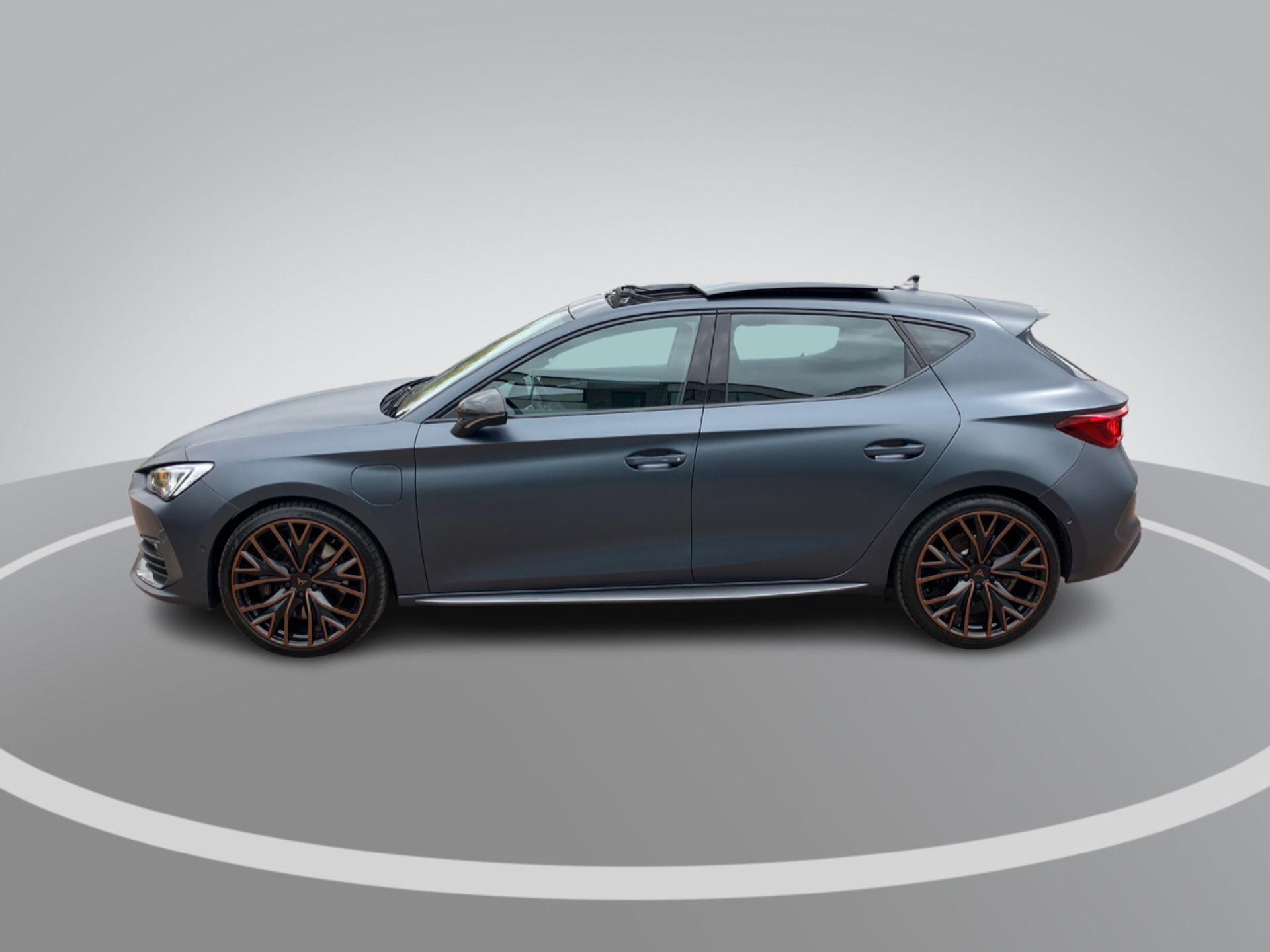 Cupra León