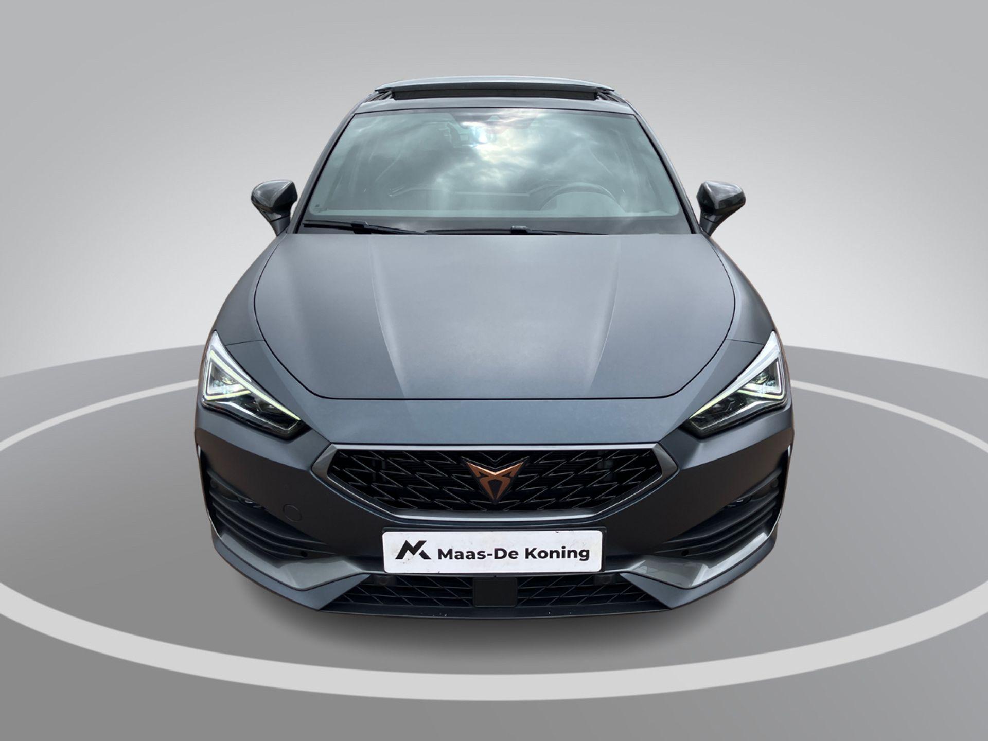 Cupra León