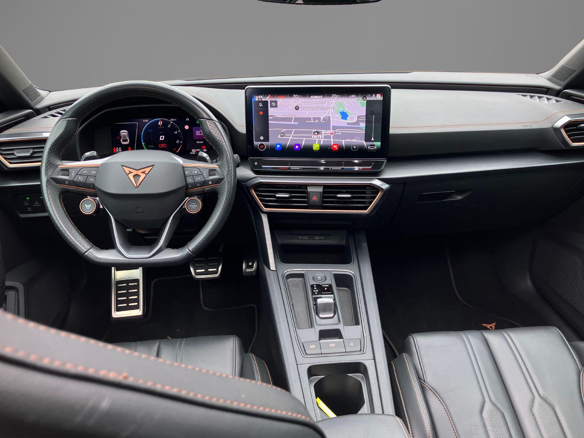 Cupra León