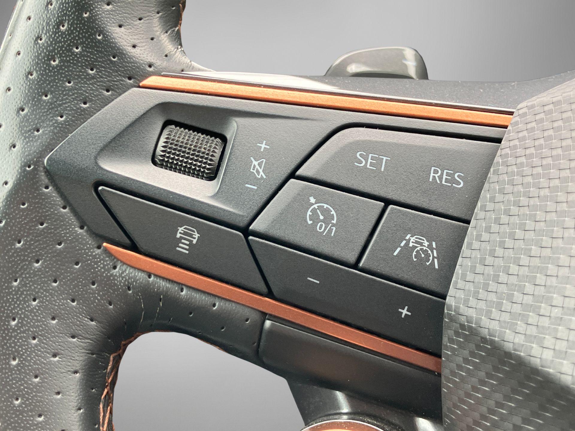 Cupra León
