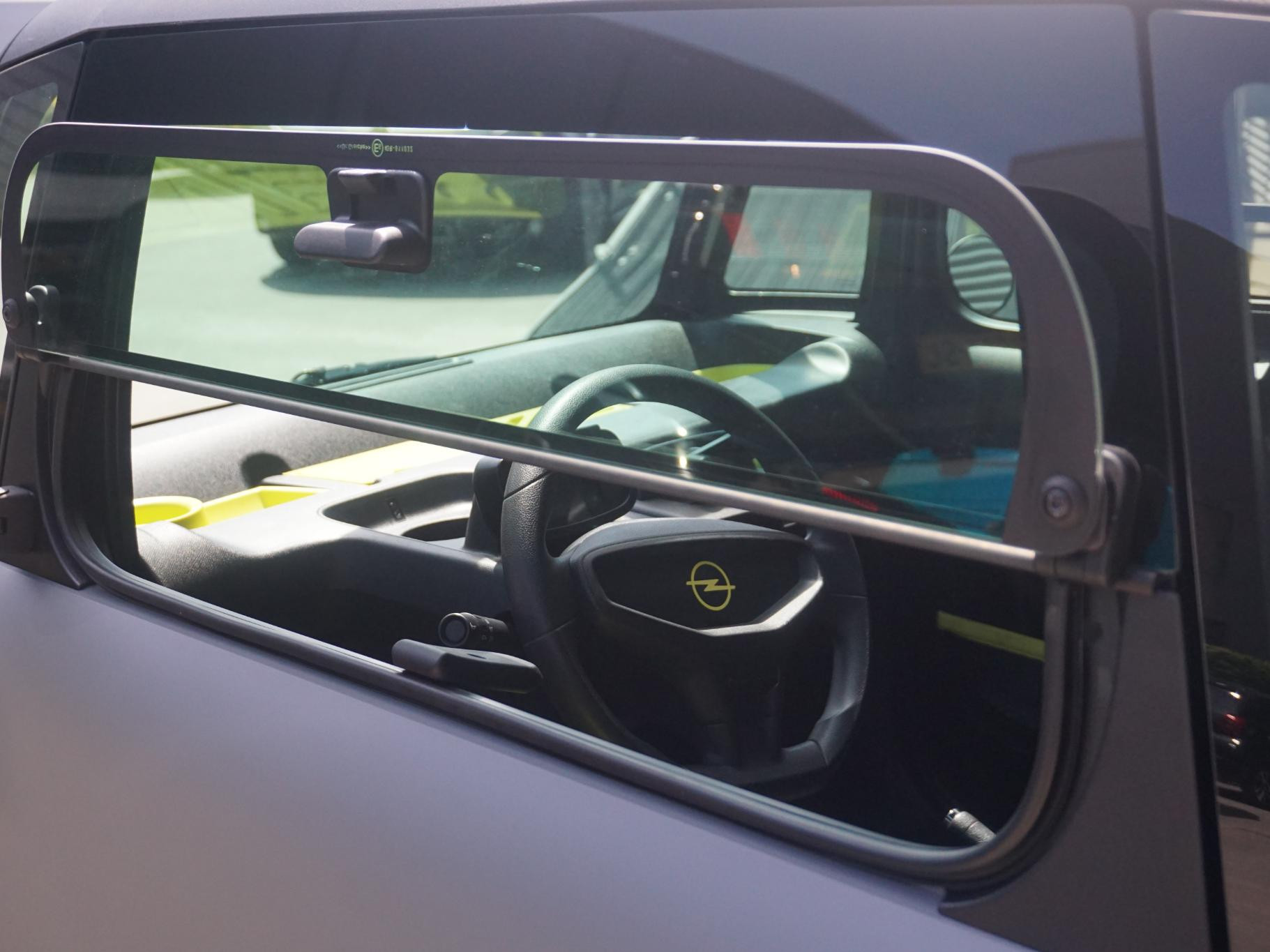 Opel Rocks-e