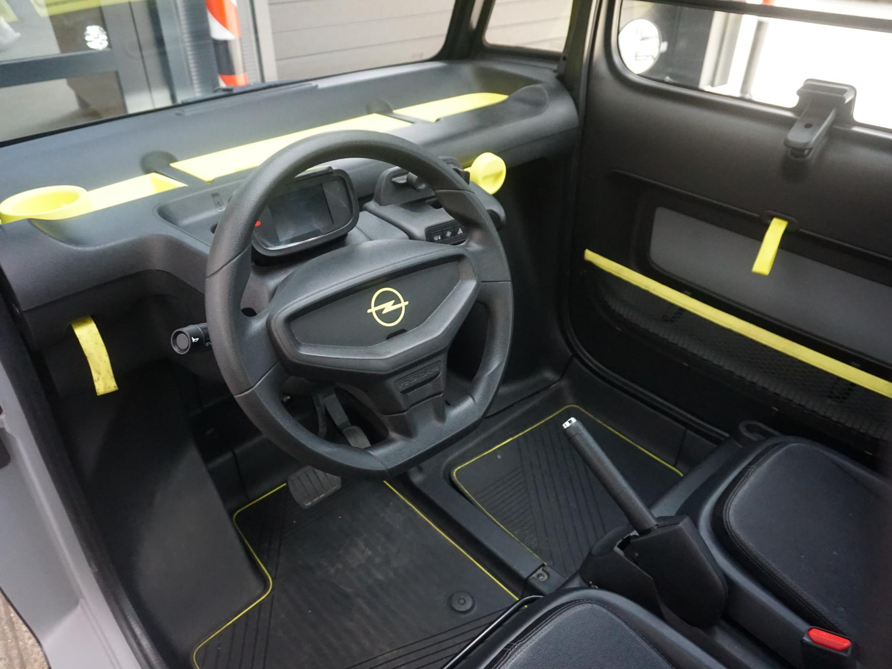 Opel Rocks-e