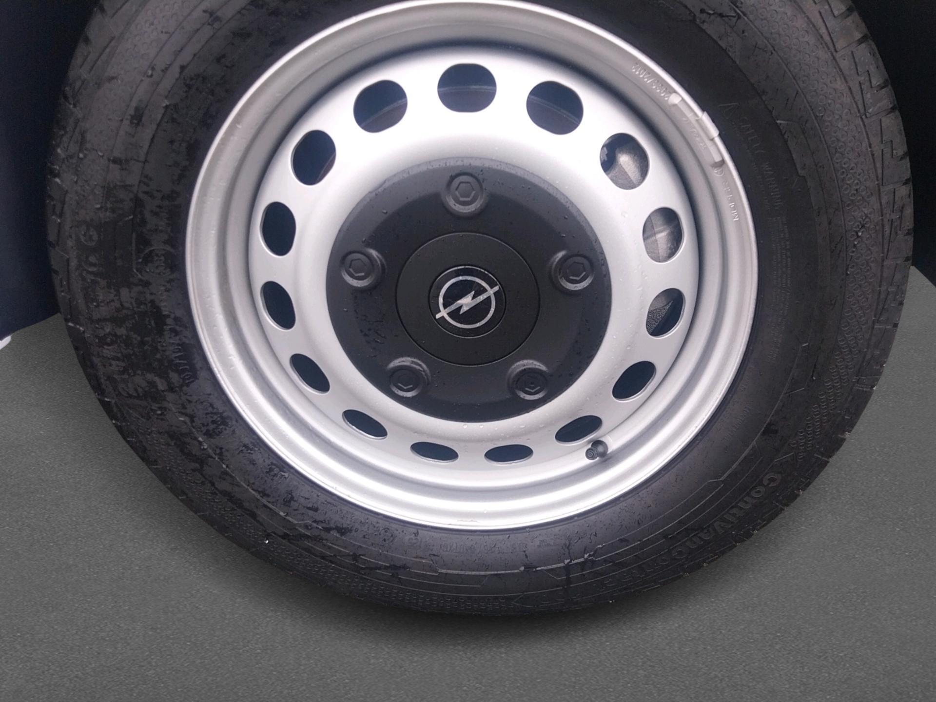 Opel Vivaro-e