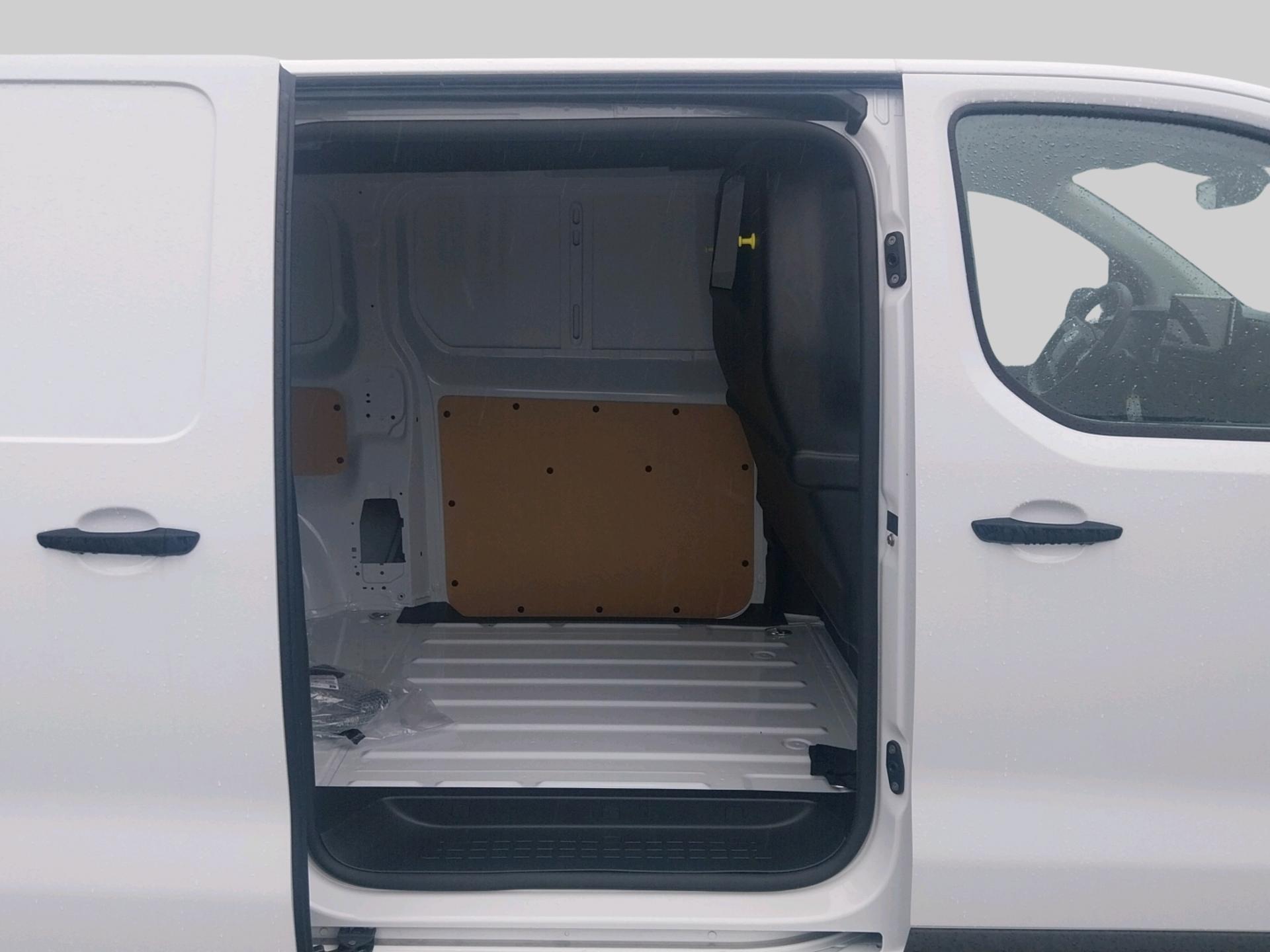 Opel Vivaro-e