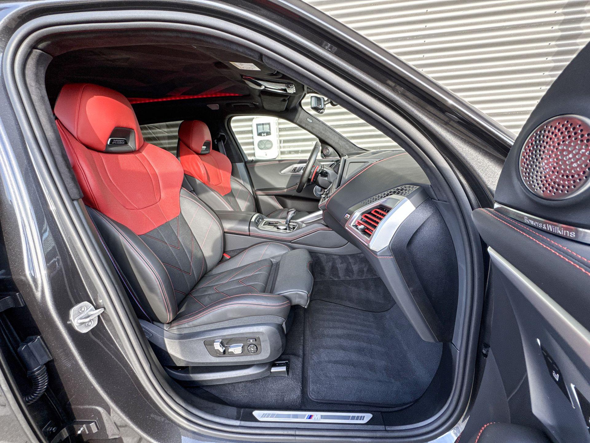 BMW XM