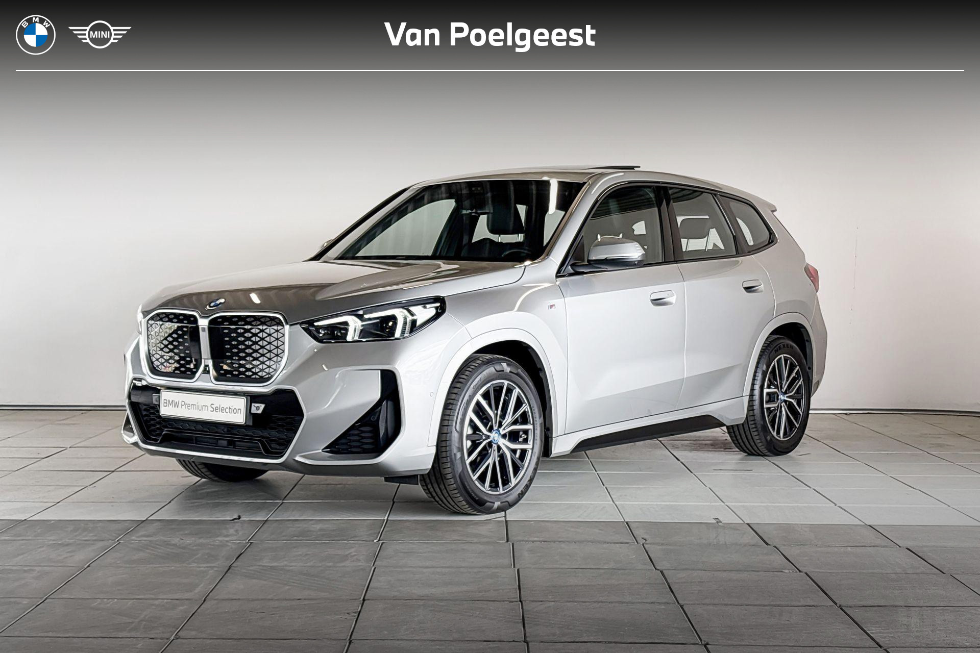 BMW iX1