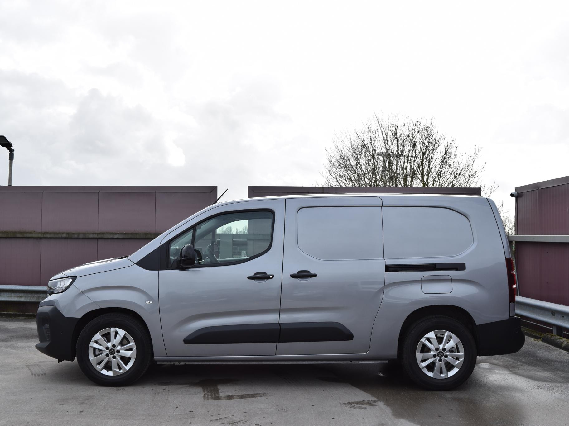 Peugeot e-Partner