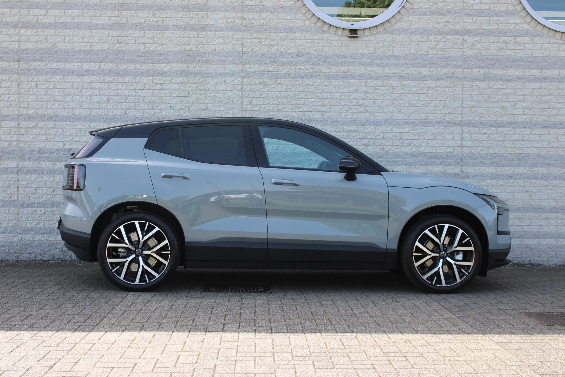 Volvo EX30