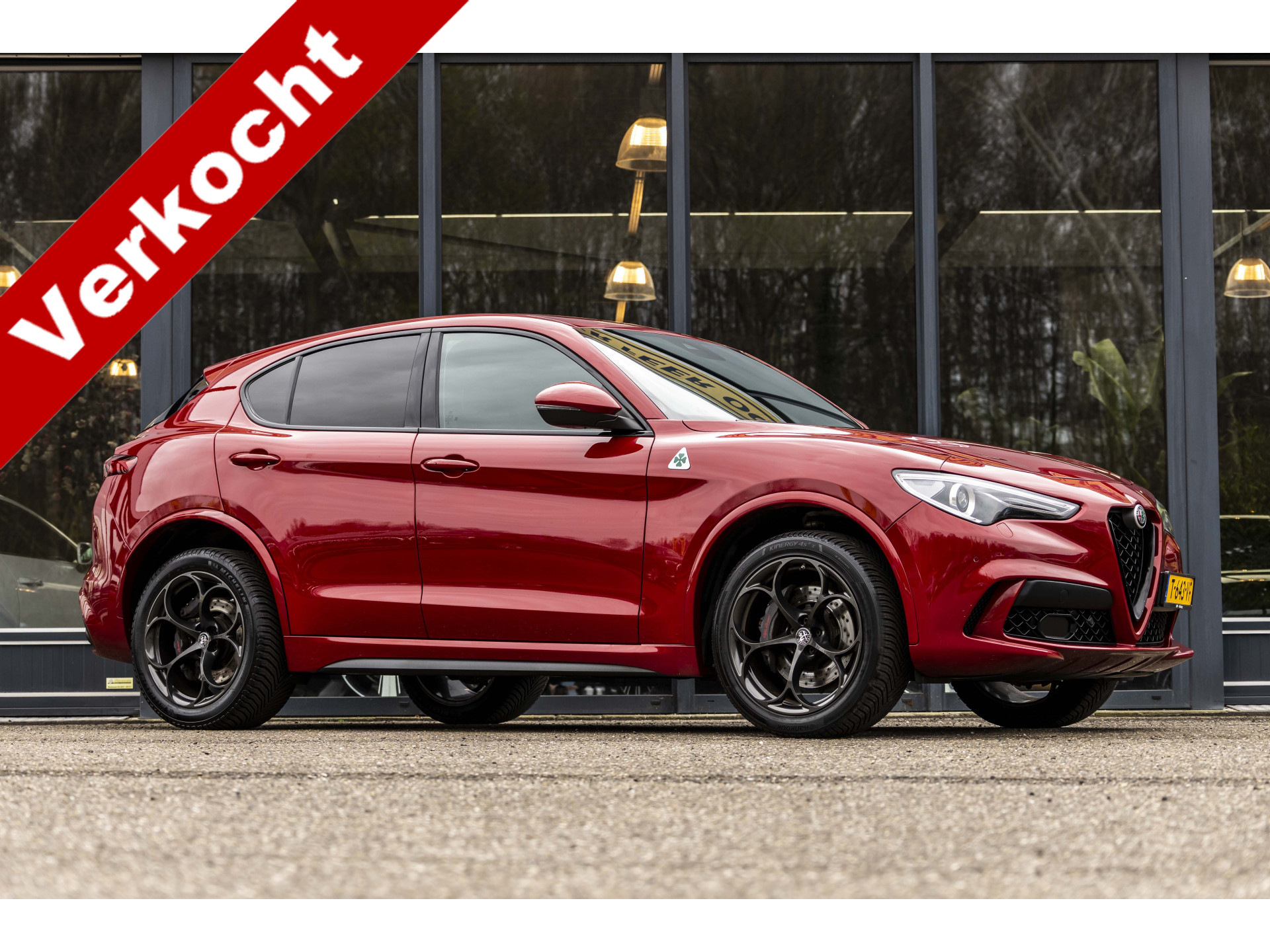 Alfa Romeo  Stelvio