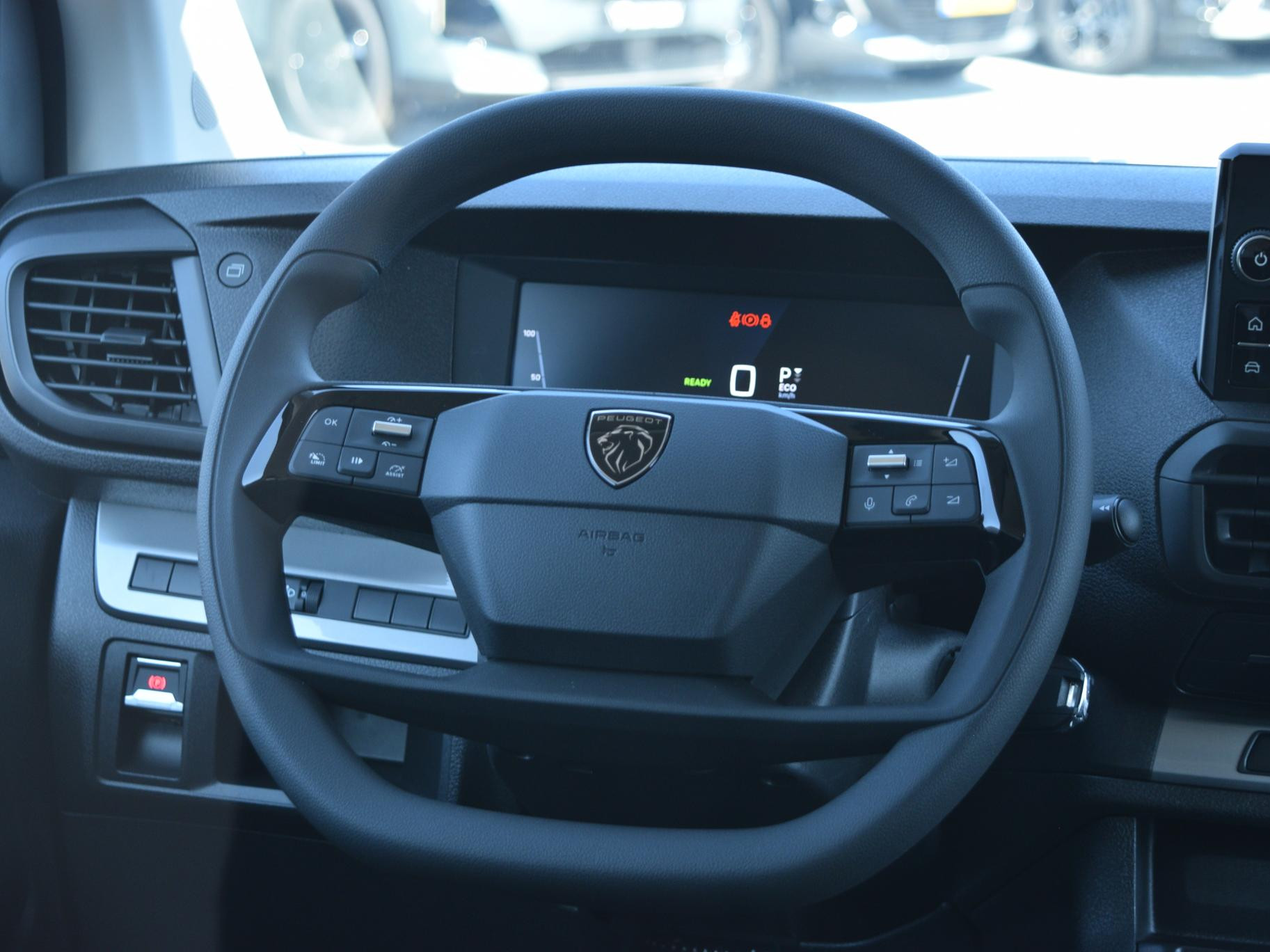 Peugeot e-Expert